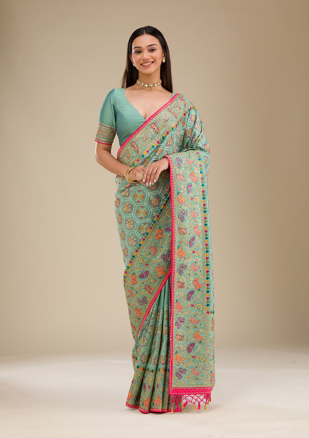 Rama Green Threadwork Soft Silk Saree-Koskii