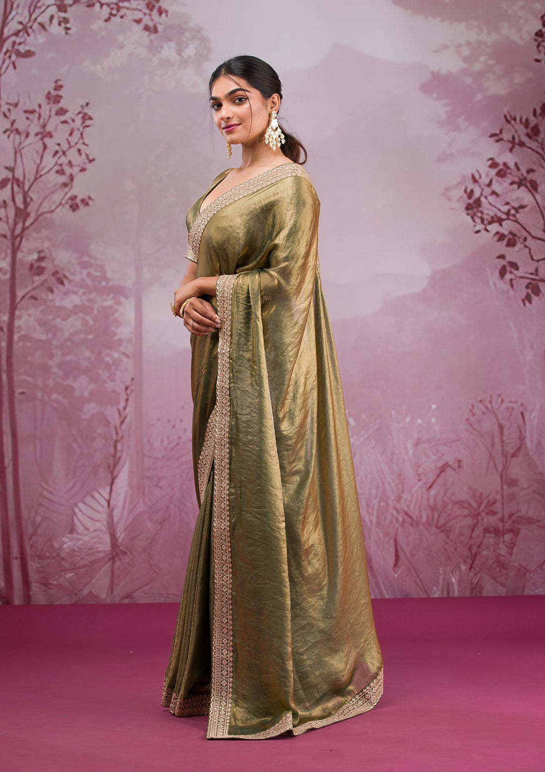 Rama Green Threadwork Tissue Saree-Koskii