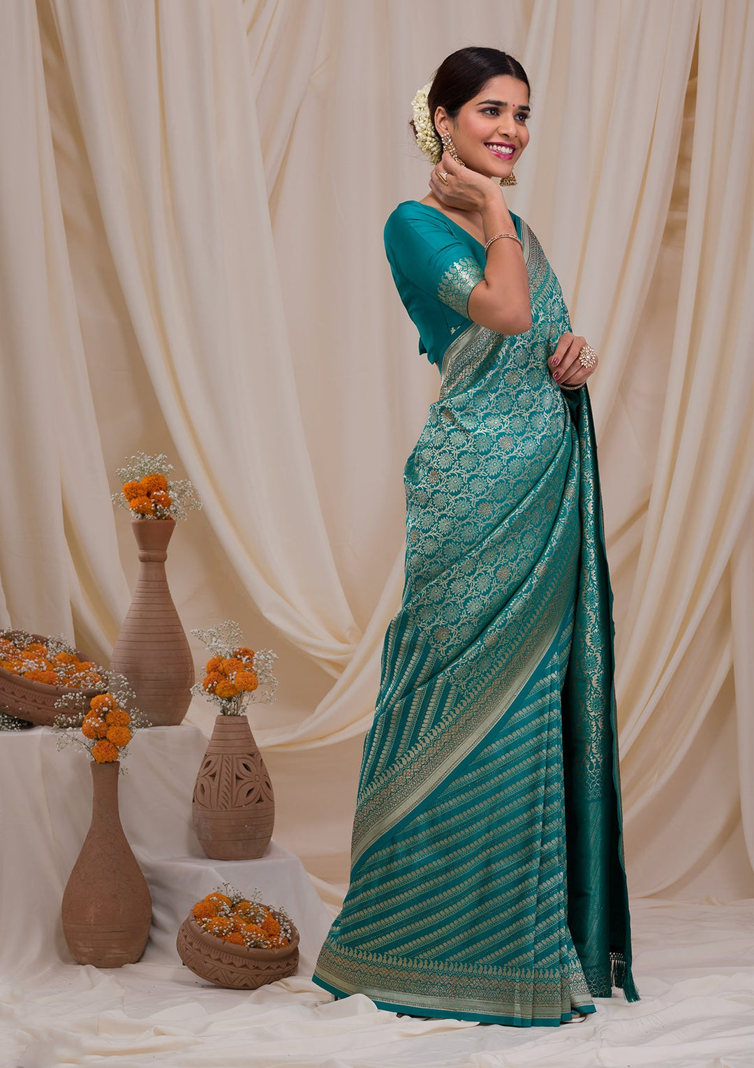 Rama Green Zariwork Art Silk Saree-Koskii