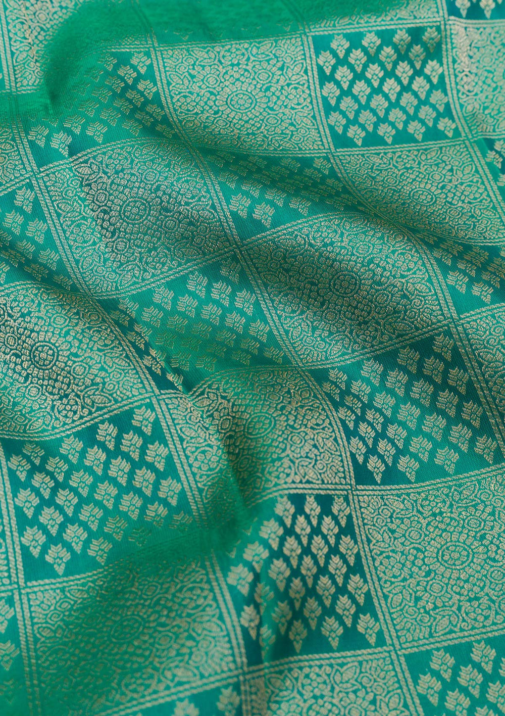 Rama Green Zariwork Pure Silk Saree-Koskii