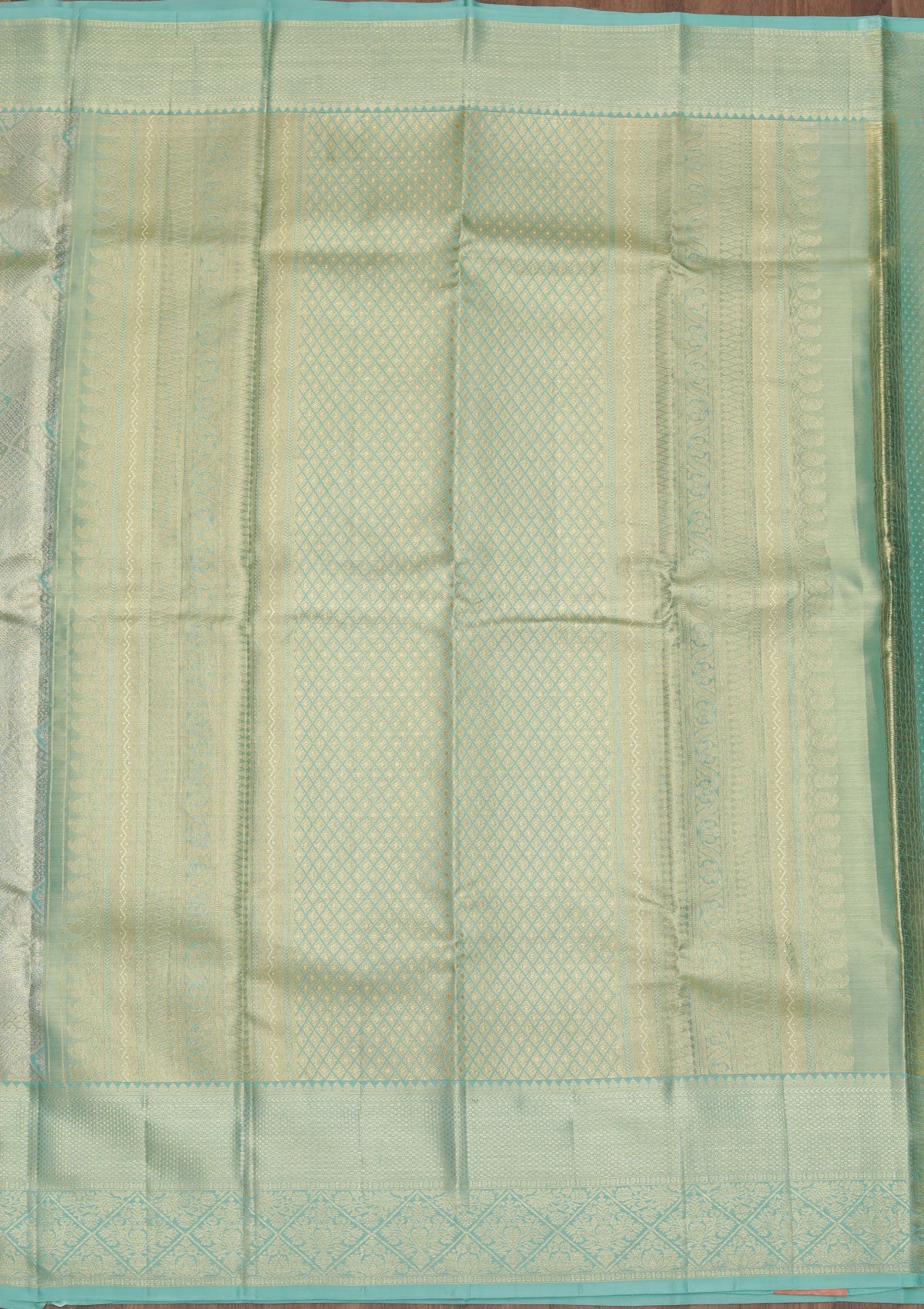 Rama Green Zariwork Pure Silk Saree-Koskii