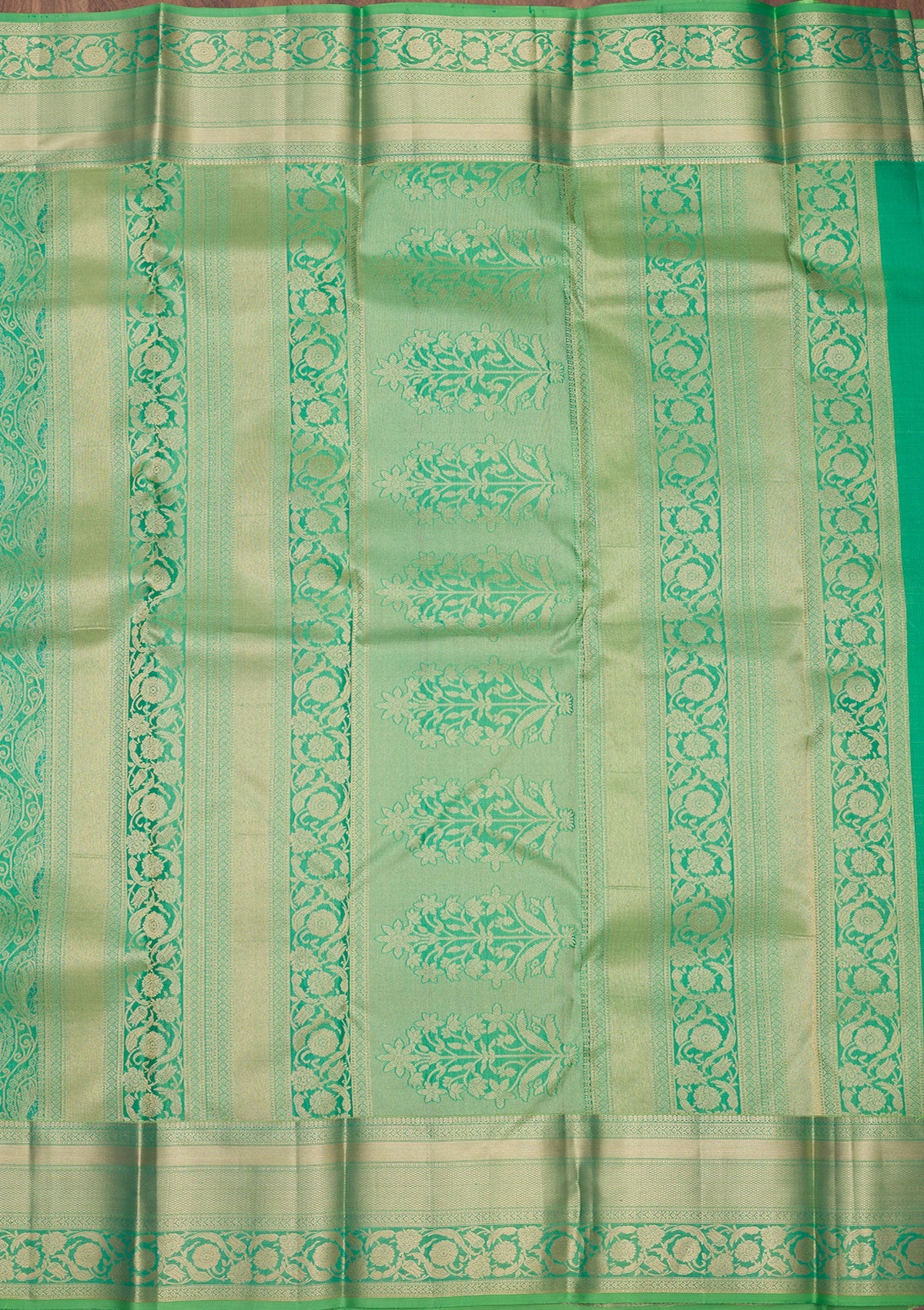 Green Zariwork Pure Silk Saree-Koskii