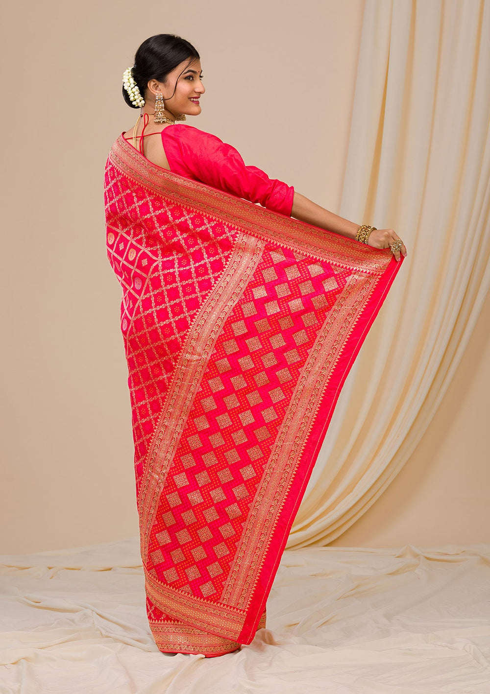 Red Zariwork Banarasi Saree-Koskii