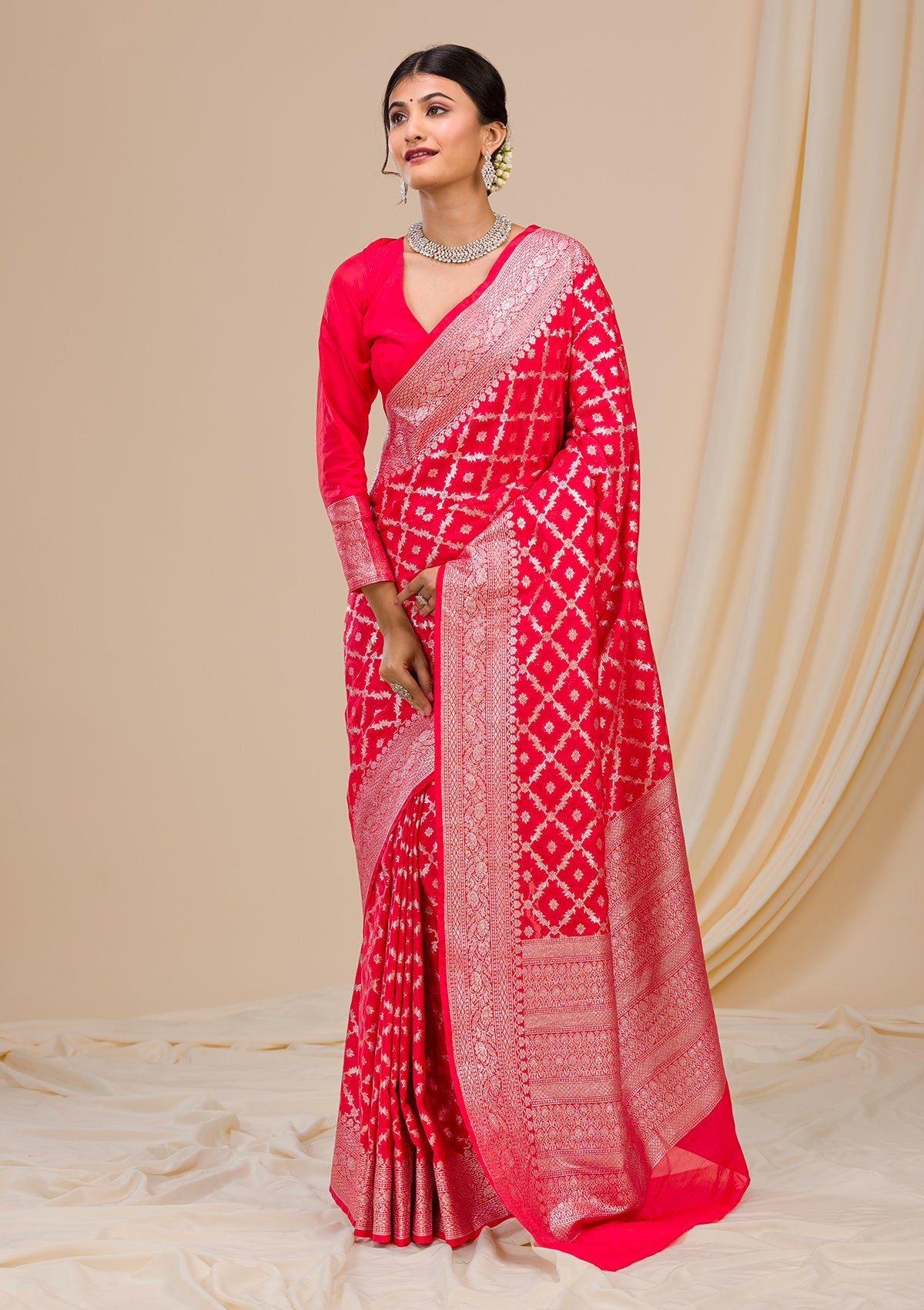 Buy Red Zariwork Banarasi Silk Saree - Koskii