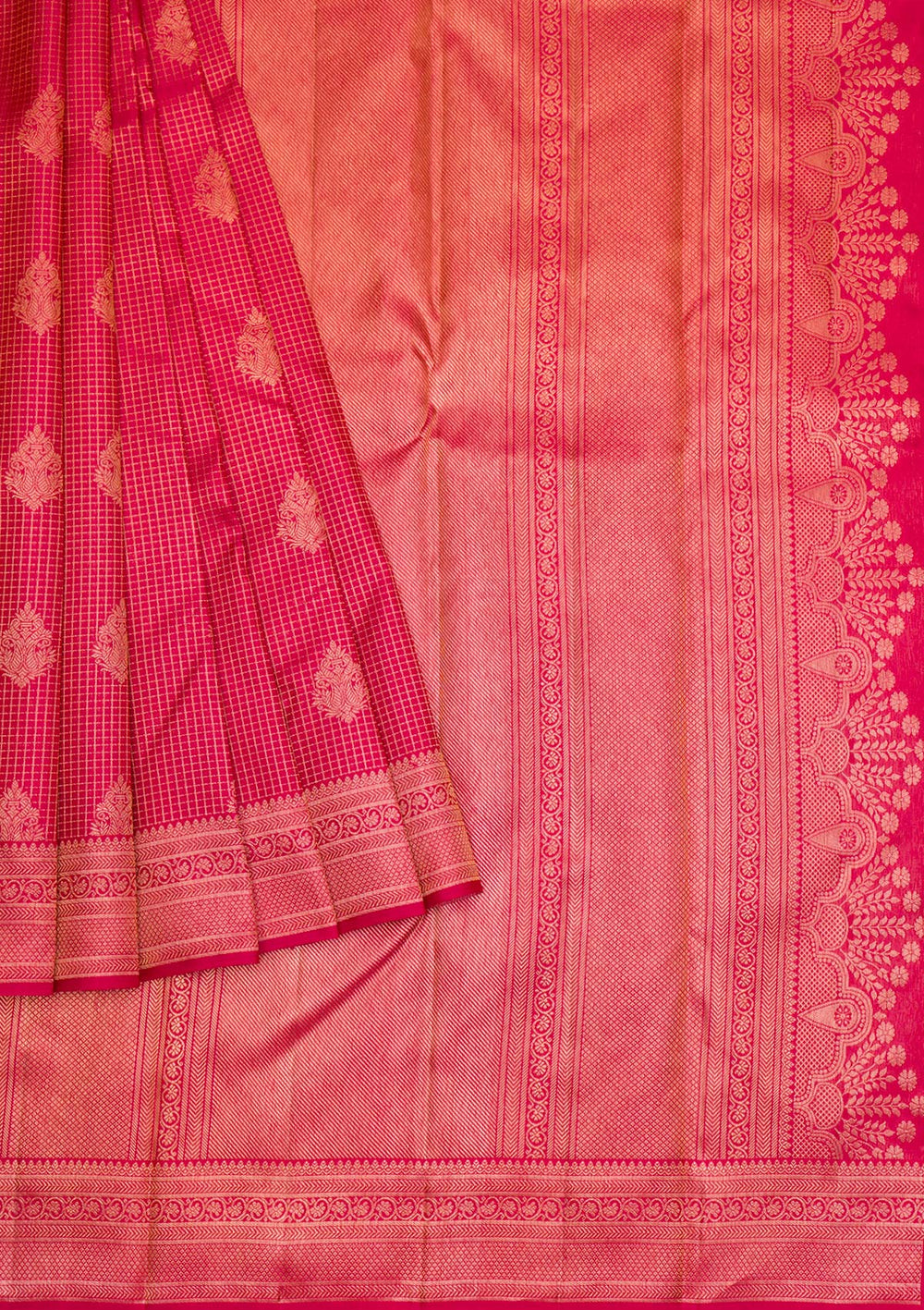 Red Gold Zariwork Pure Silk Saree - Koskii