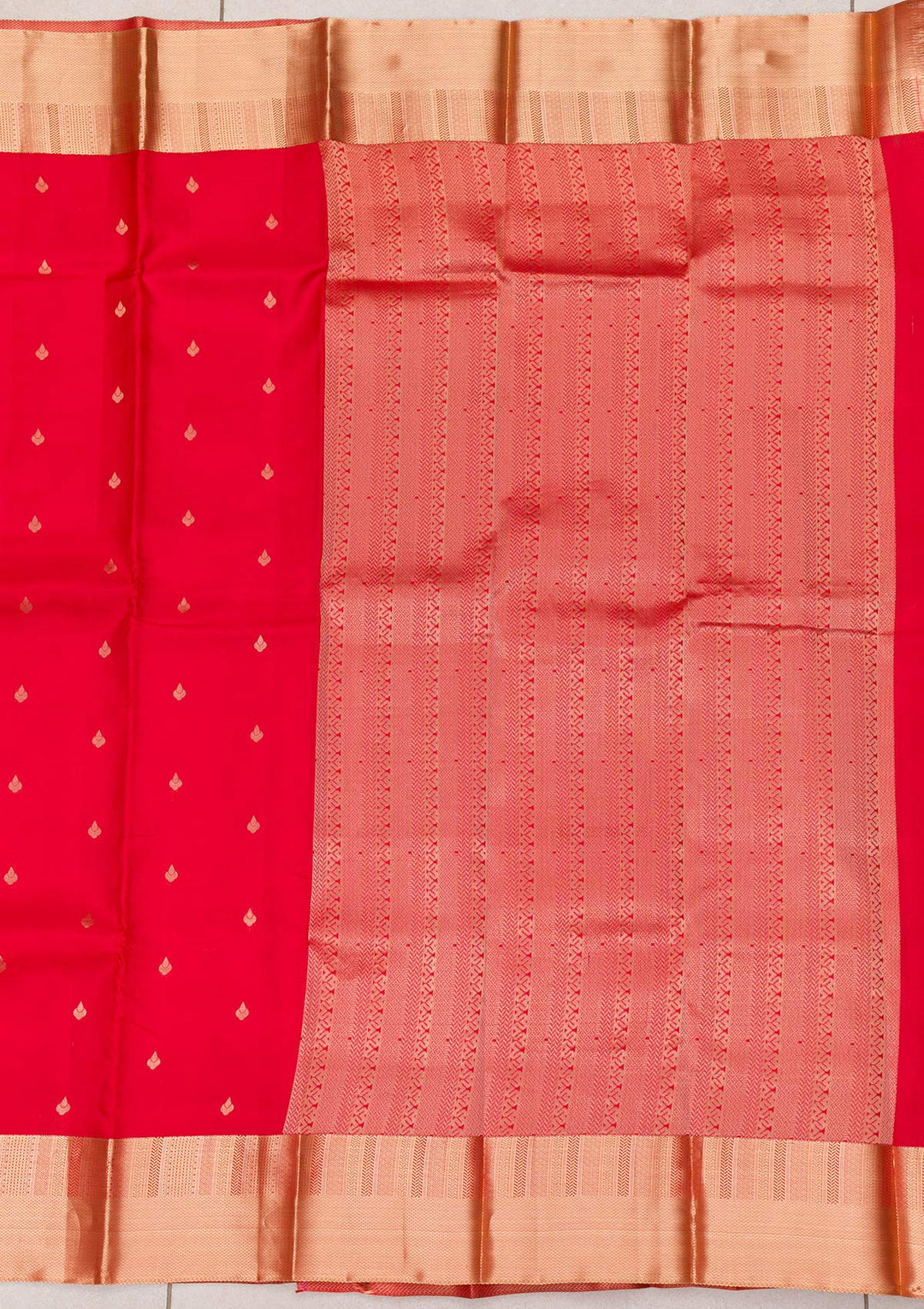 Red Zariwork Pure Silk Saree-Koskii