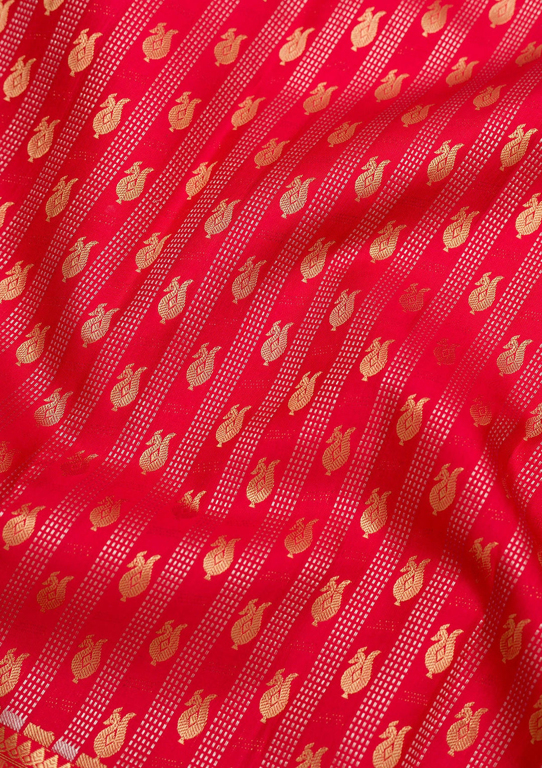 Red Zariwork Pure Silk Saree-Koskii