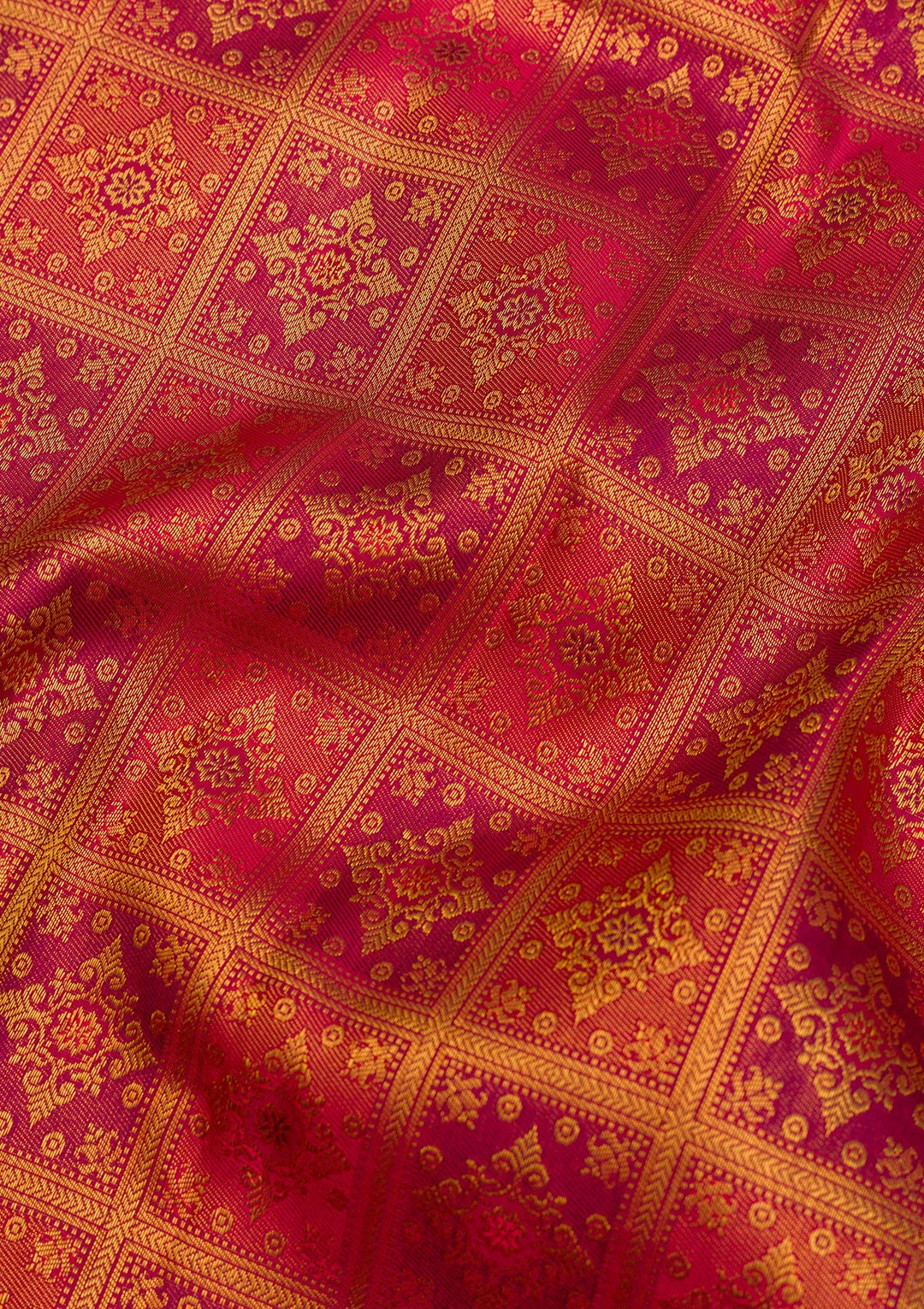Maroon Zariwork Pure Silk Saree-Koskii