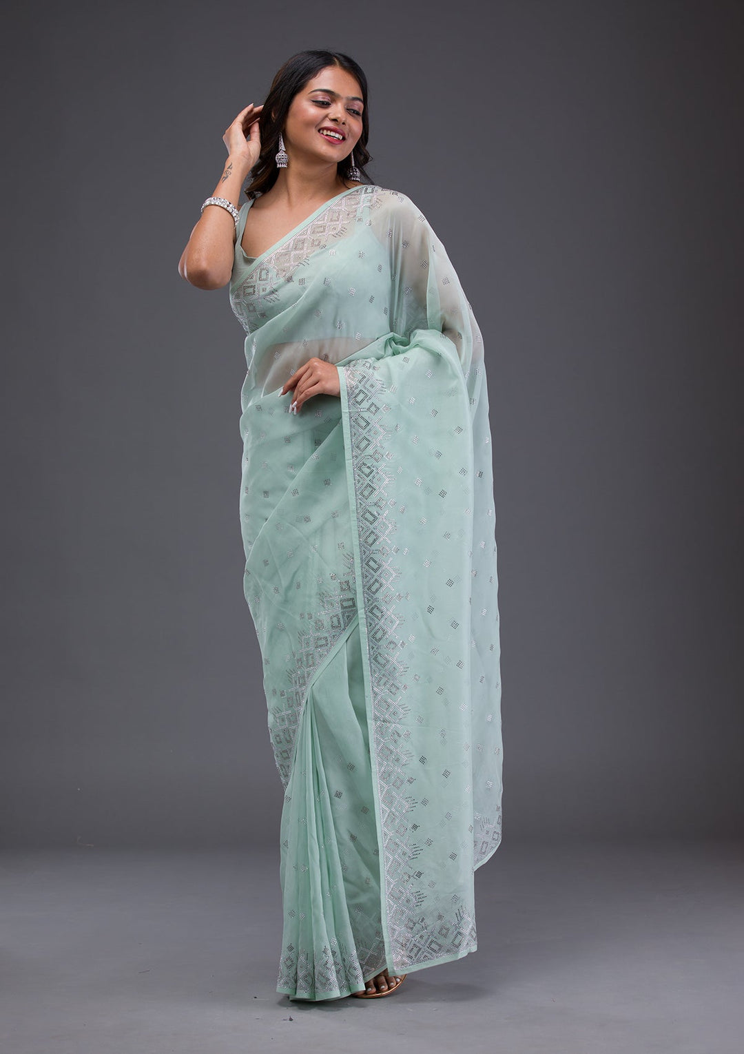 Grey Threadwork Shimmer Designer Saree-Koskii