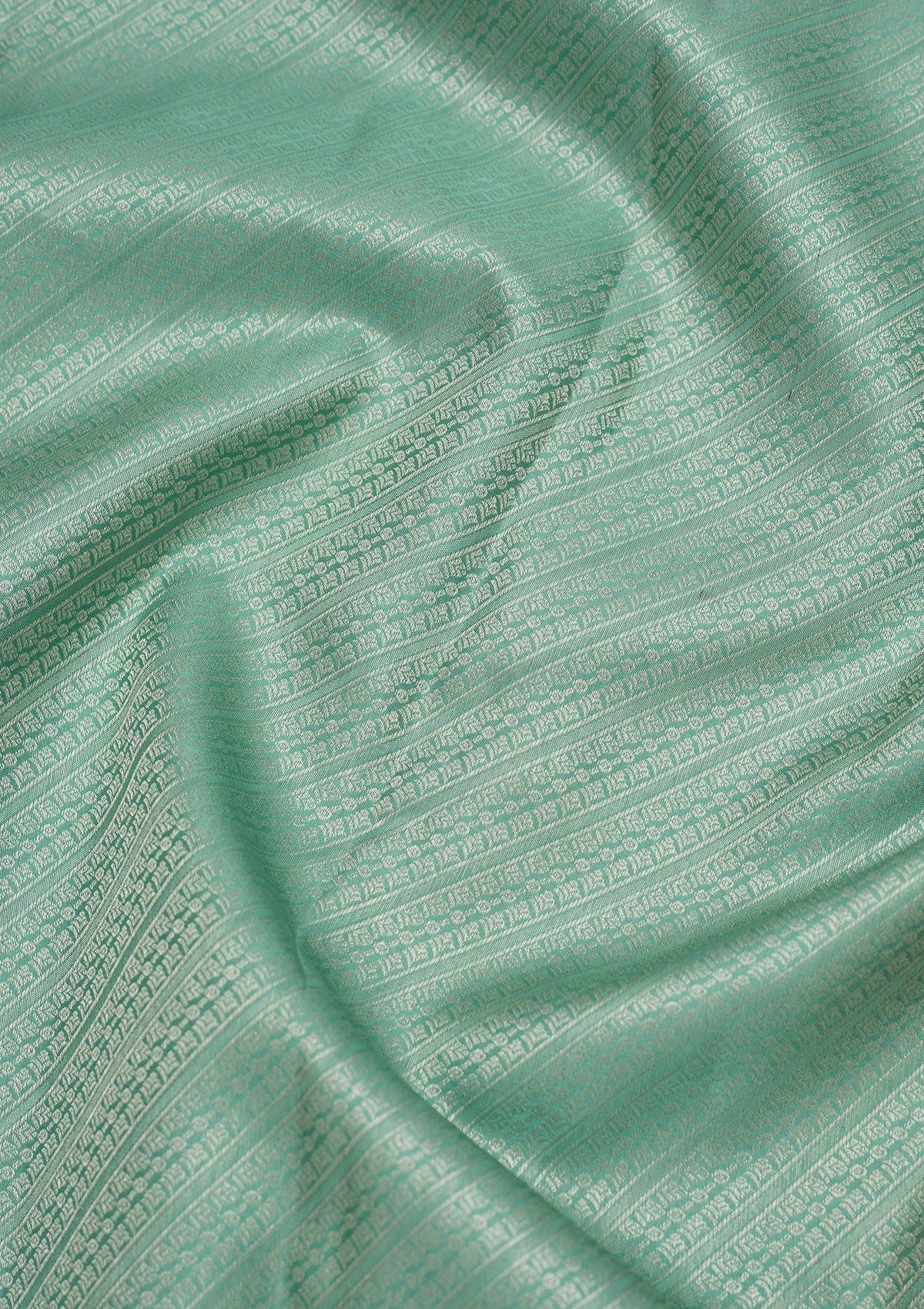 Sea Green Zariwork Pure Silk Saree-Koskii