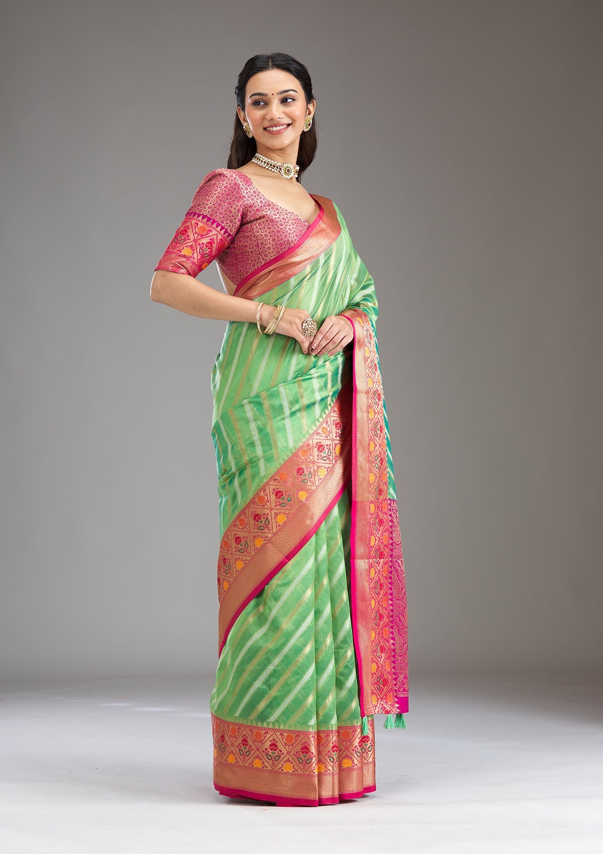 Sea Green Zariwork Tissue Saree-Koskii