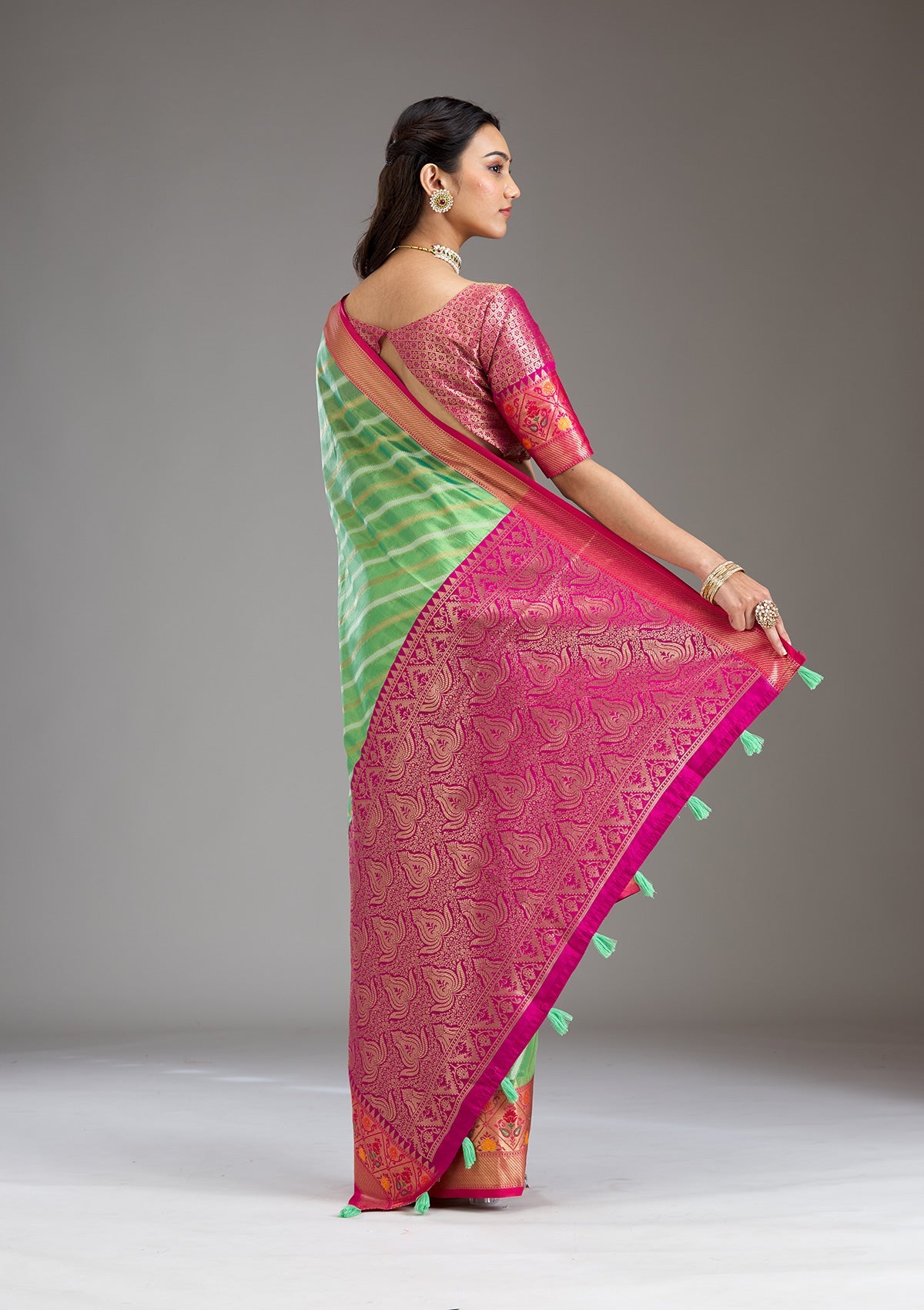 Sea Green Zariwork Tissue Saree-Koskii