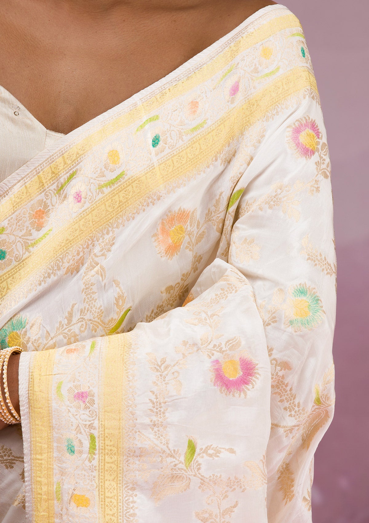 White Printed Soft Silk Saree-Koskii