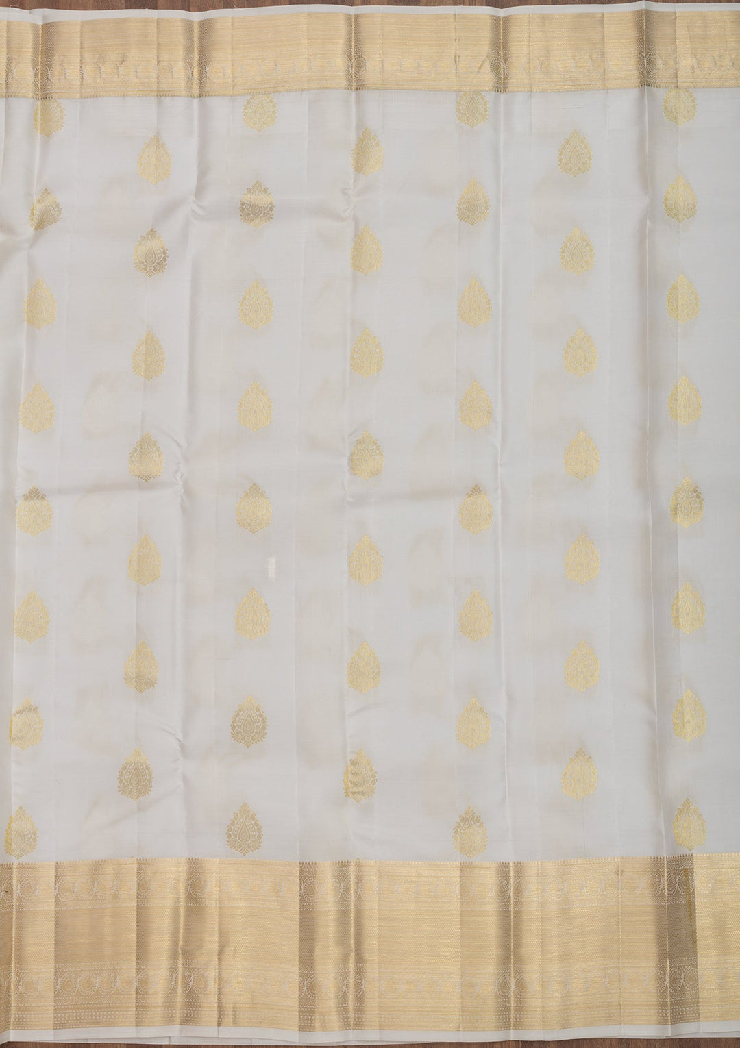 White Zariwork Pure Silk Saree-Koskii