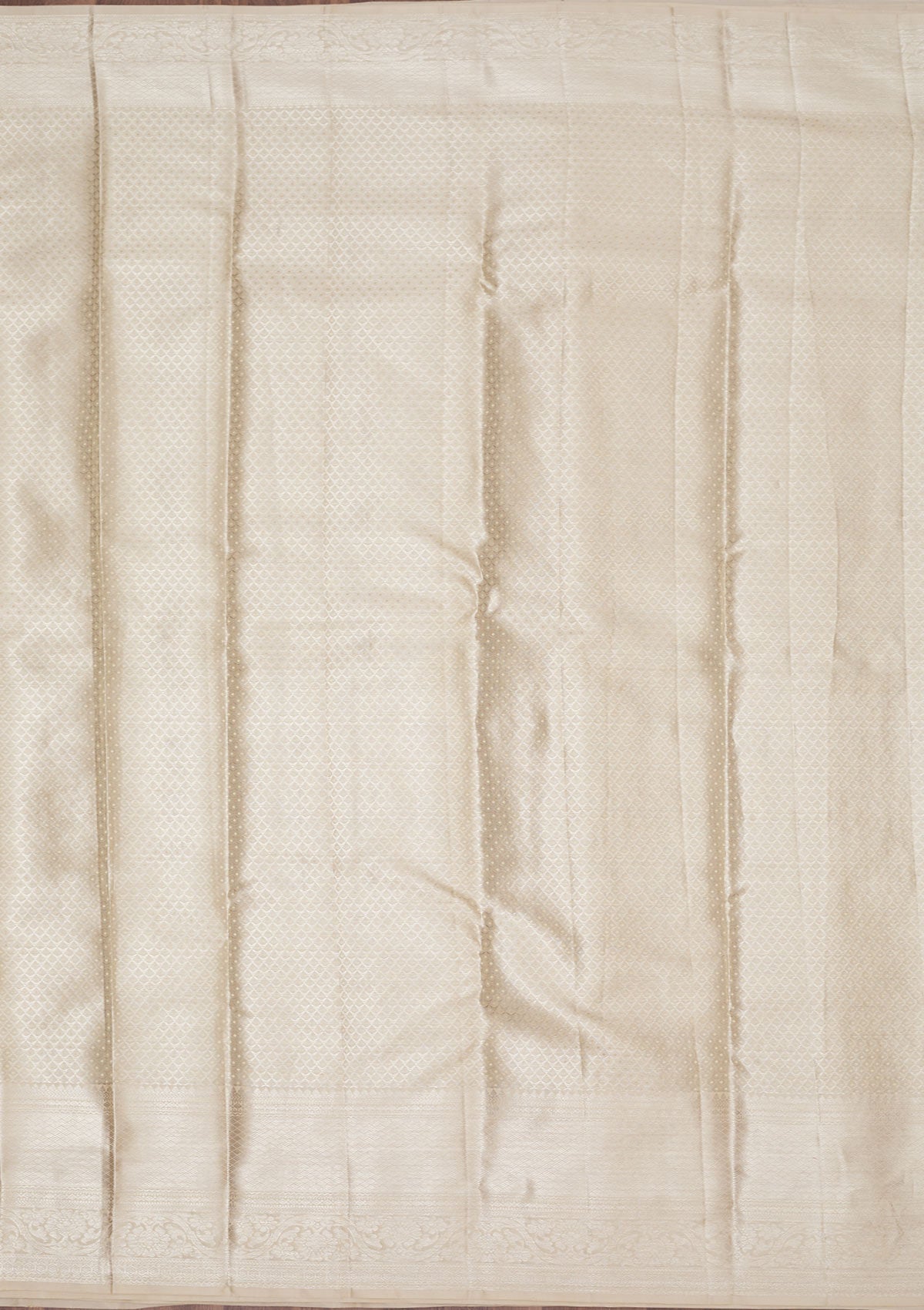 White Zariwork Pure Silk Saree-Koskii