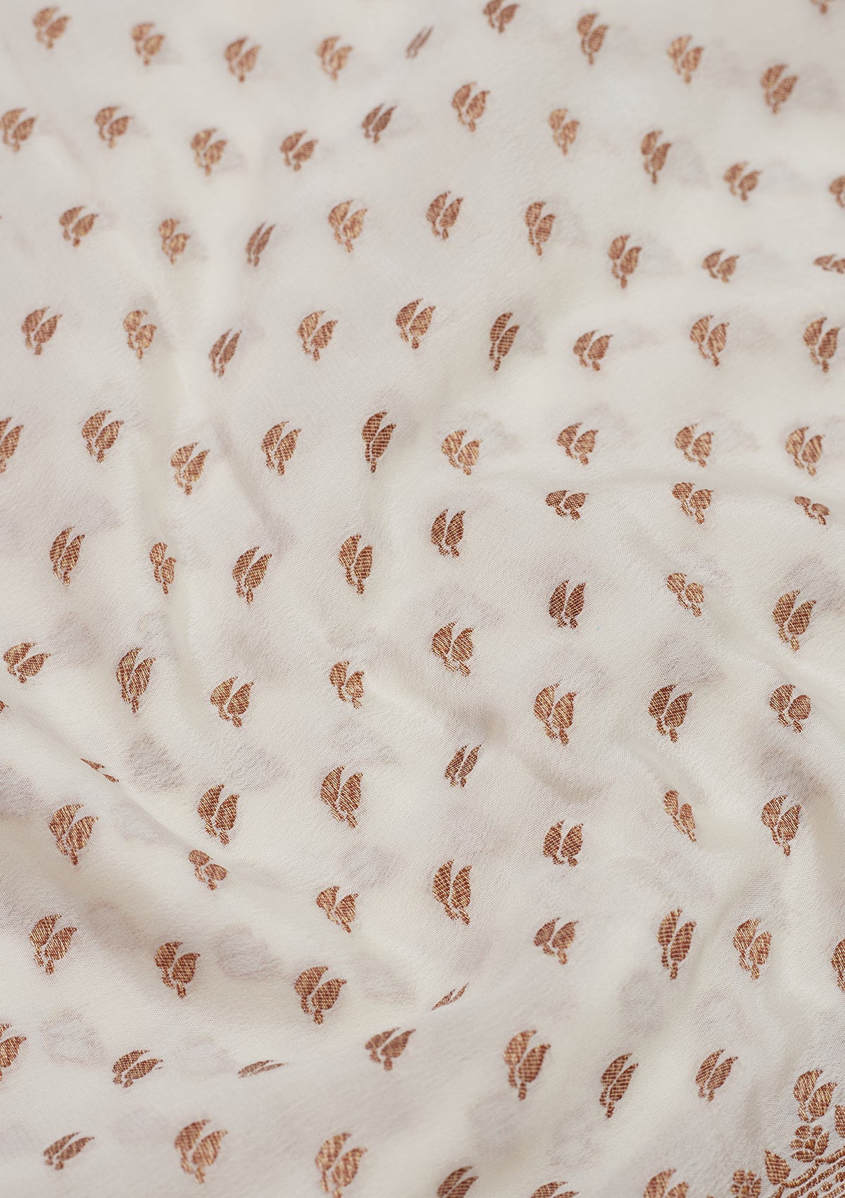 White Zariwork Pure Silk Saree-Koskii