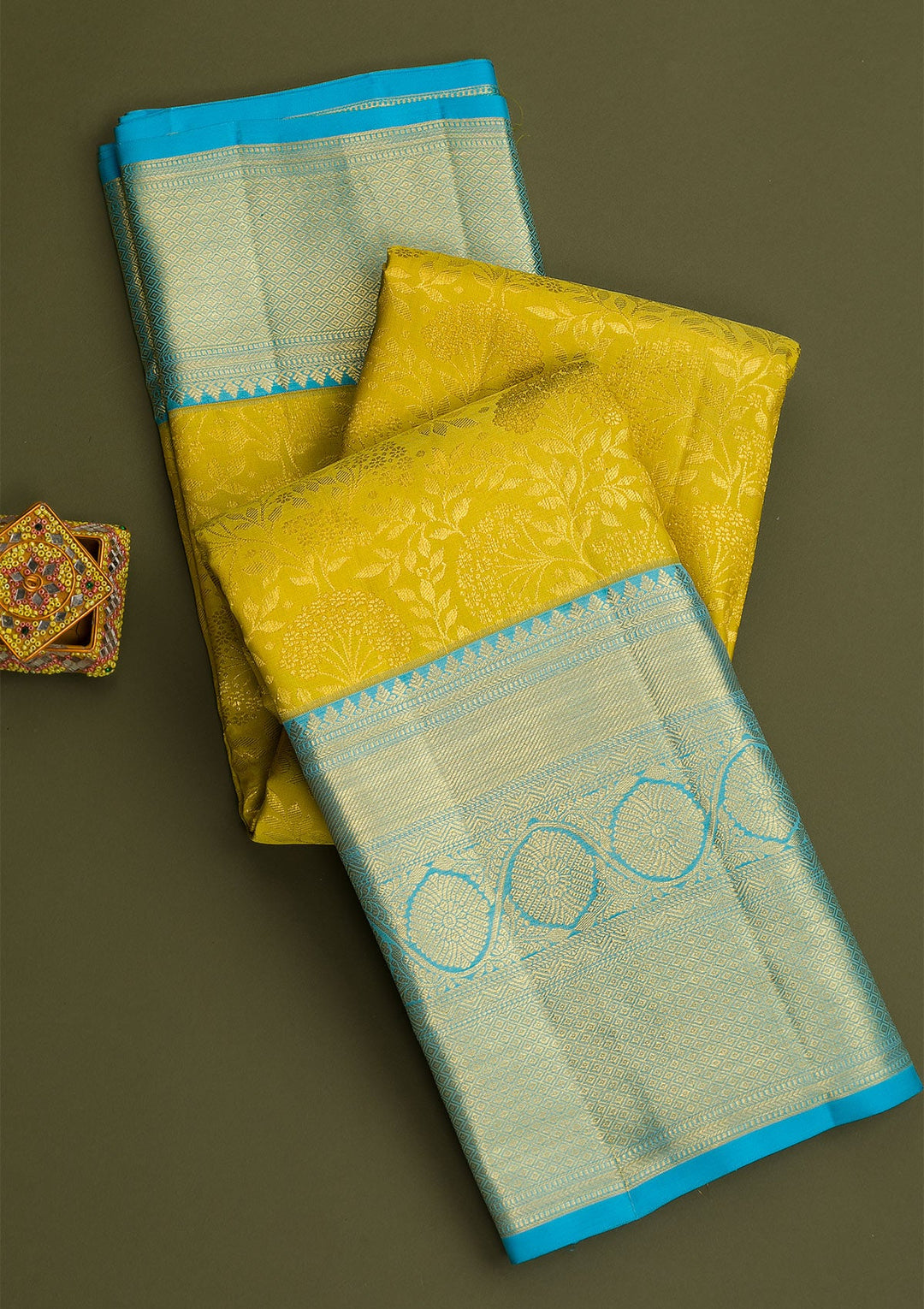 Yellow Gold Zariwork Pure Silk Saree - Koskii