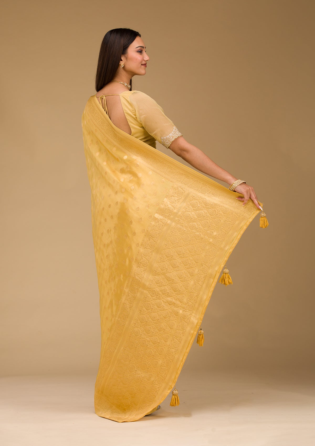 Buy Yellow Zariwork Raw Silk Saree - Koskii