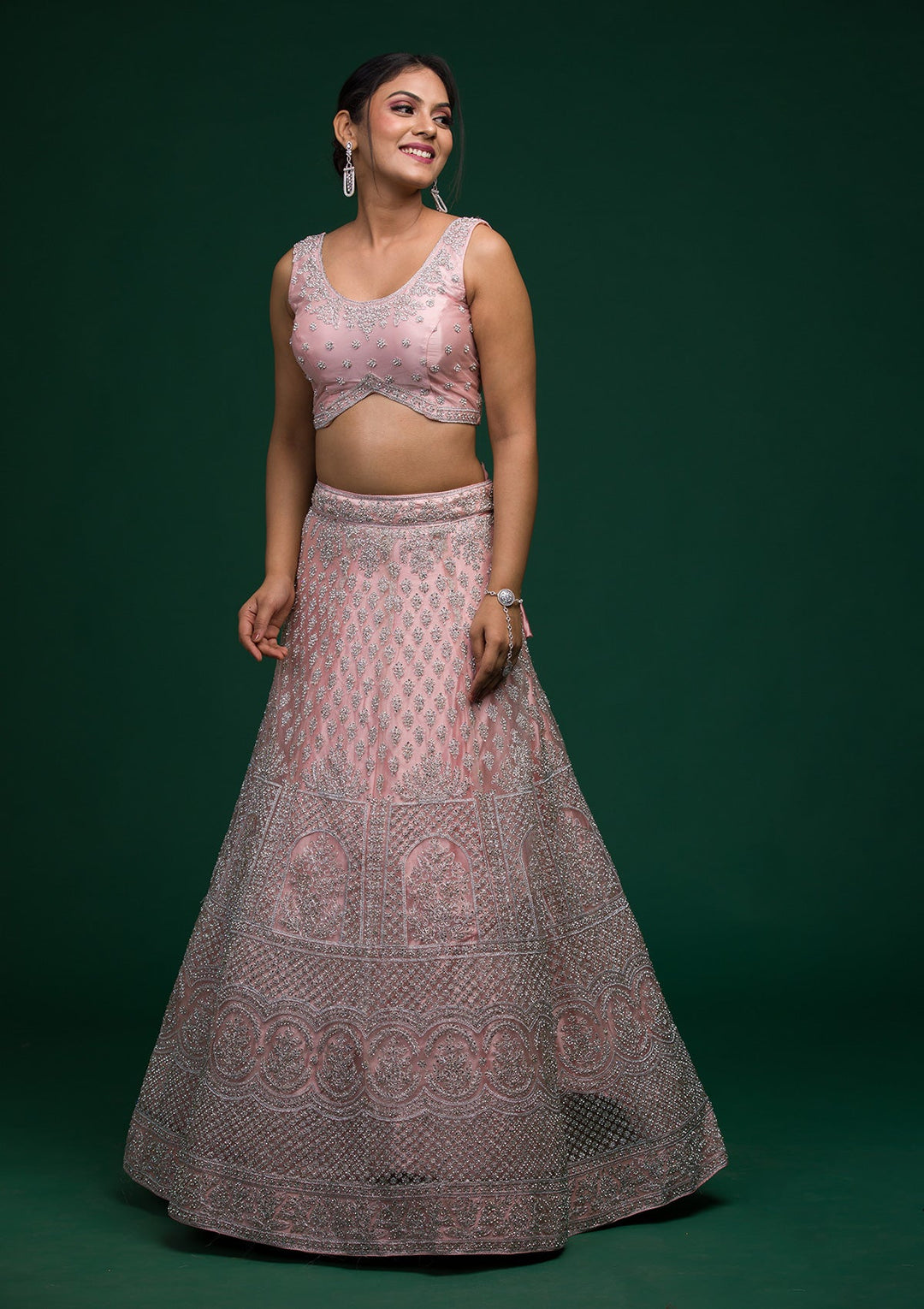 Baby Pink Silver Stonework Net Lehenga-koskii
