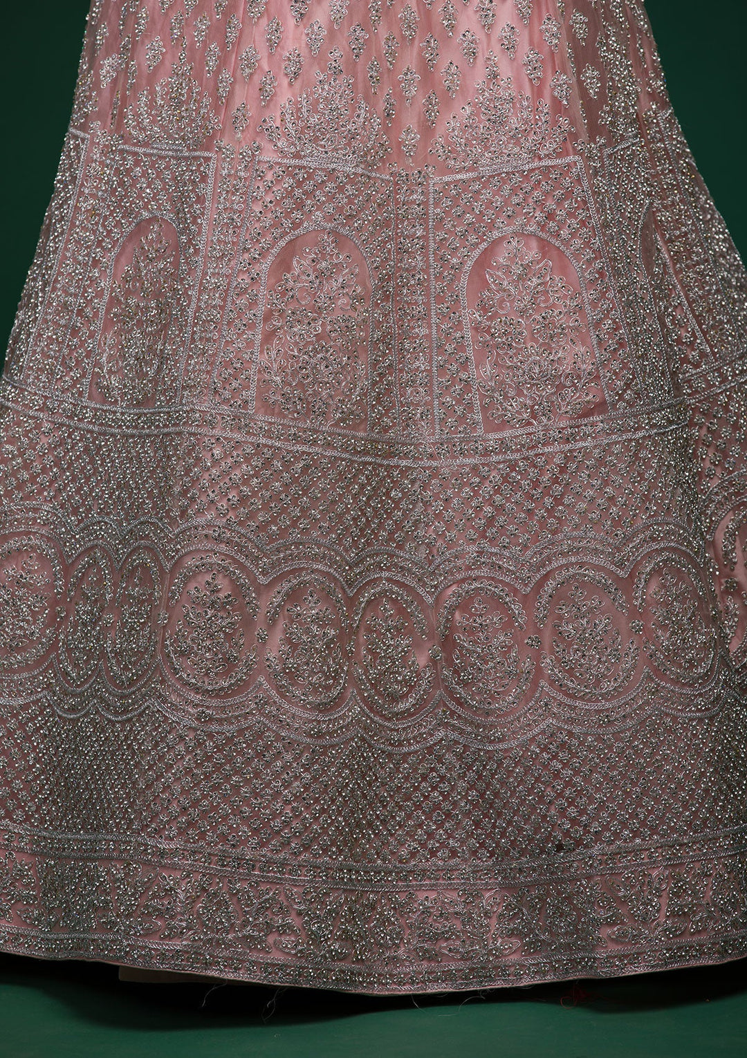 Baby Pink Silver Stonework Net Lehenga-koskii