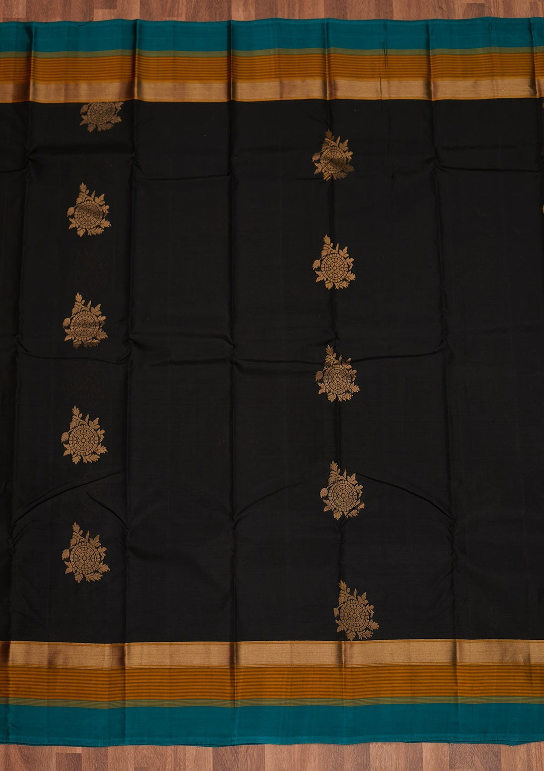 Black Zariwork Pure Silk Saree - Koskii