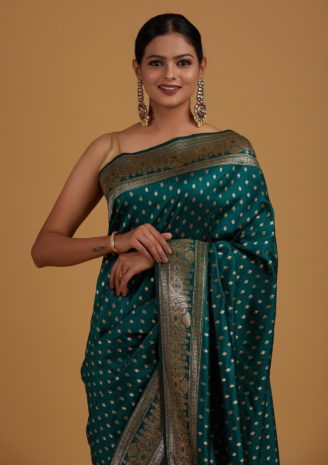 Bottle Green Zariwork Banarasi Designer Saree - Koskii