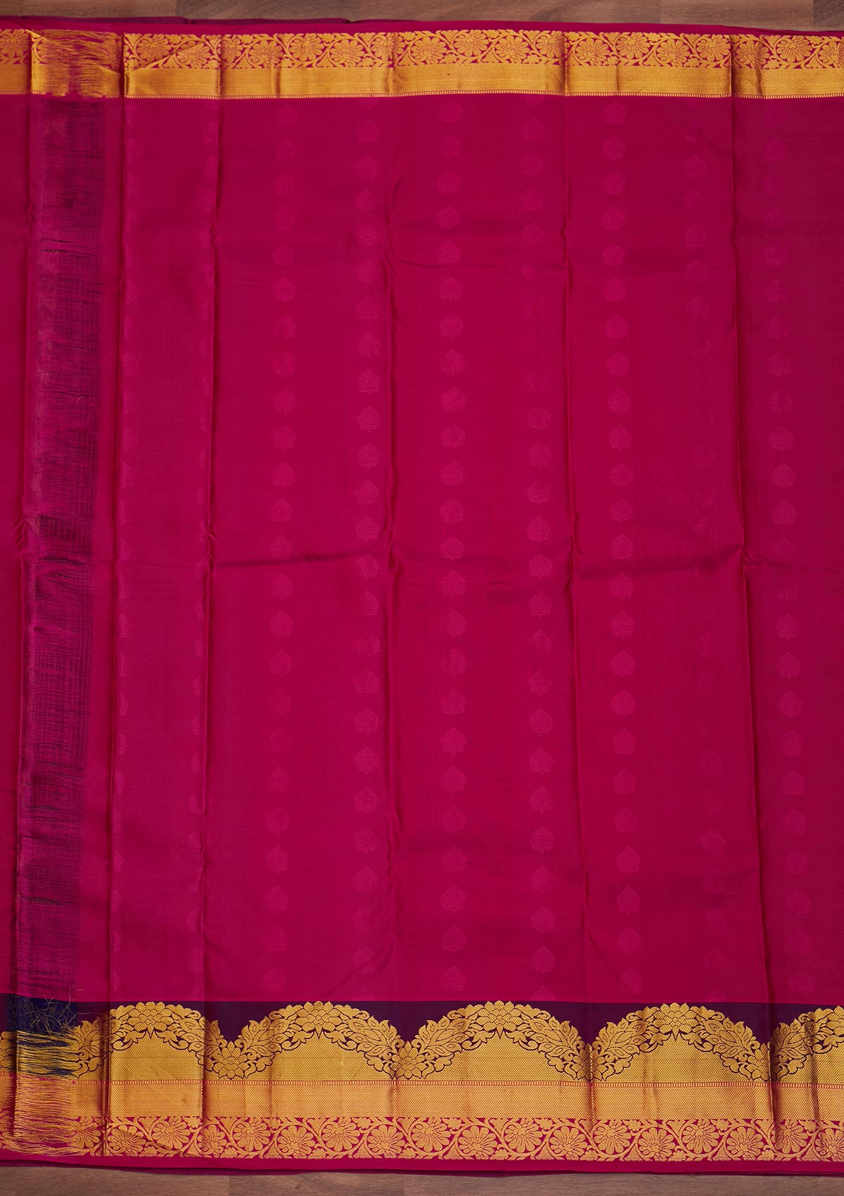 Bottle Green Zariwork Pure Silk Designer Saree - Koskii