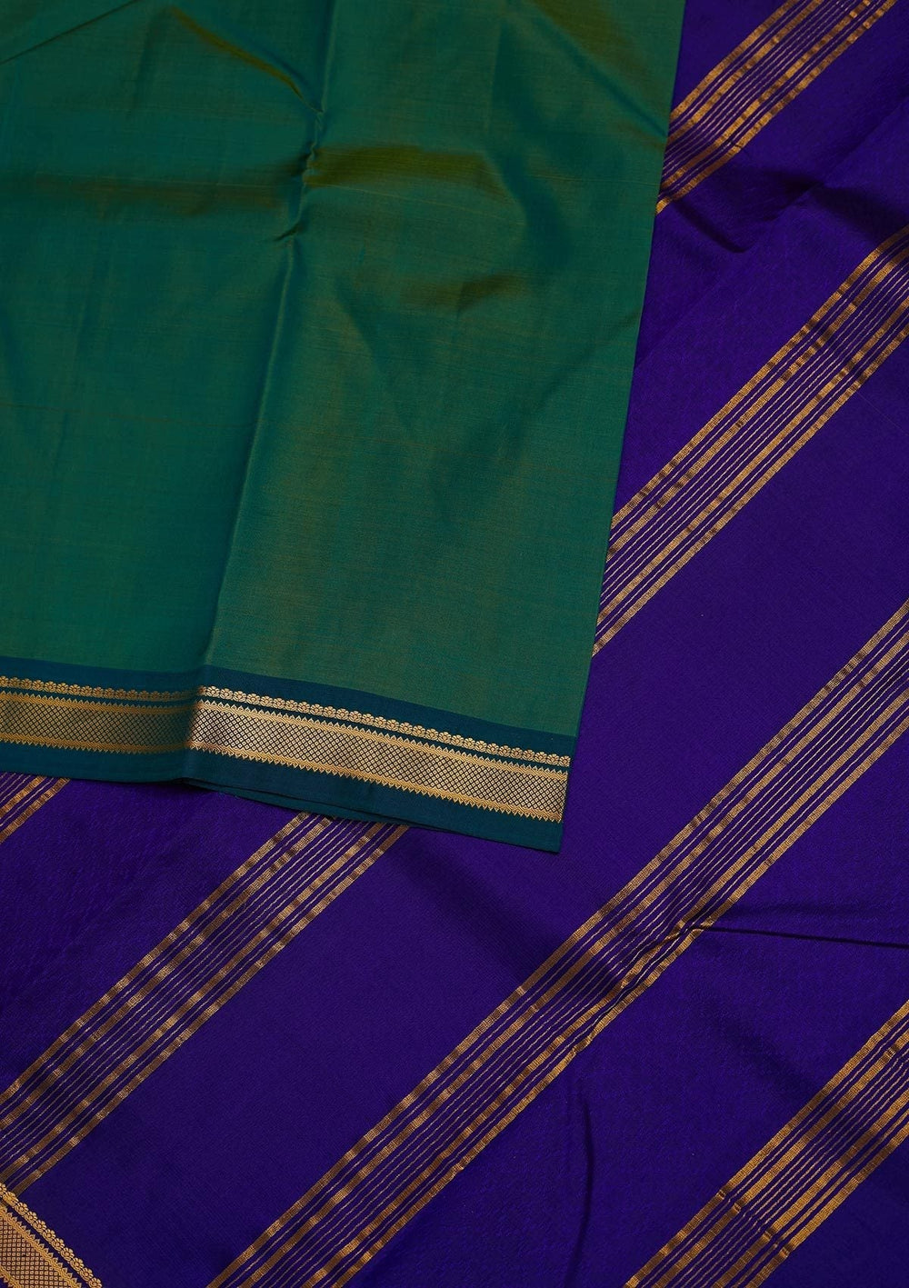 Bottle Green Zariwork Pure Silk Designer Saree - Koskii