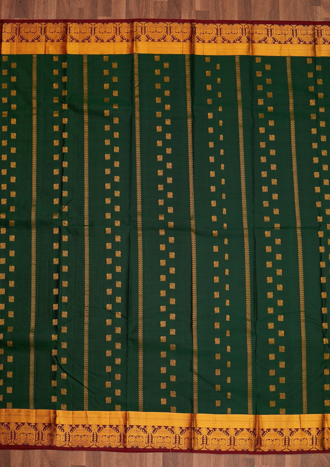 Bottle Green Zariwork Pure Silk Saree - Koskii