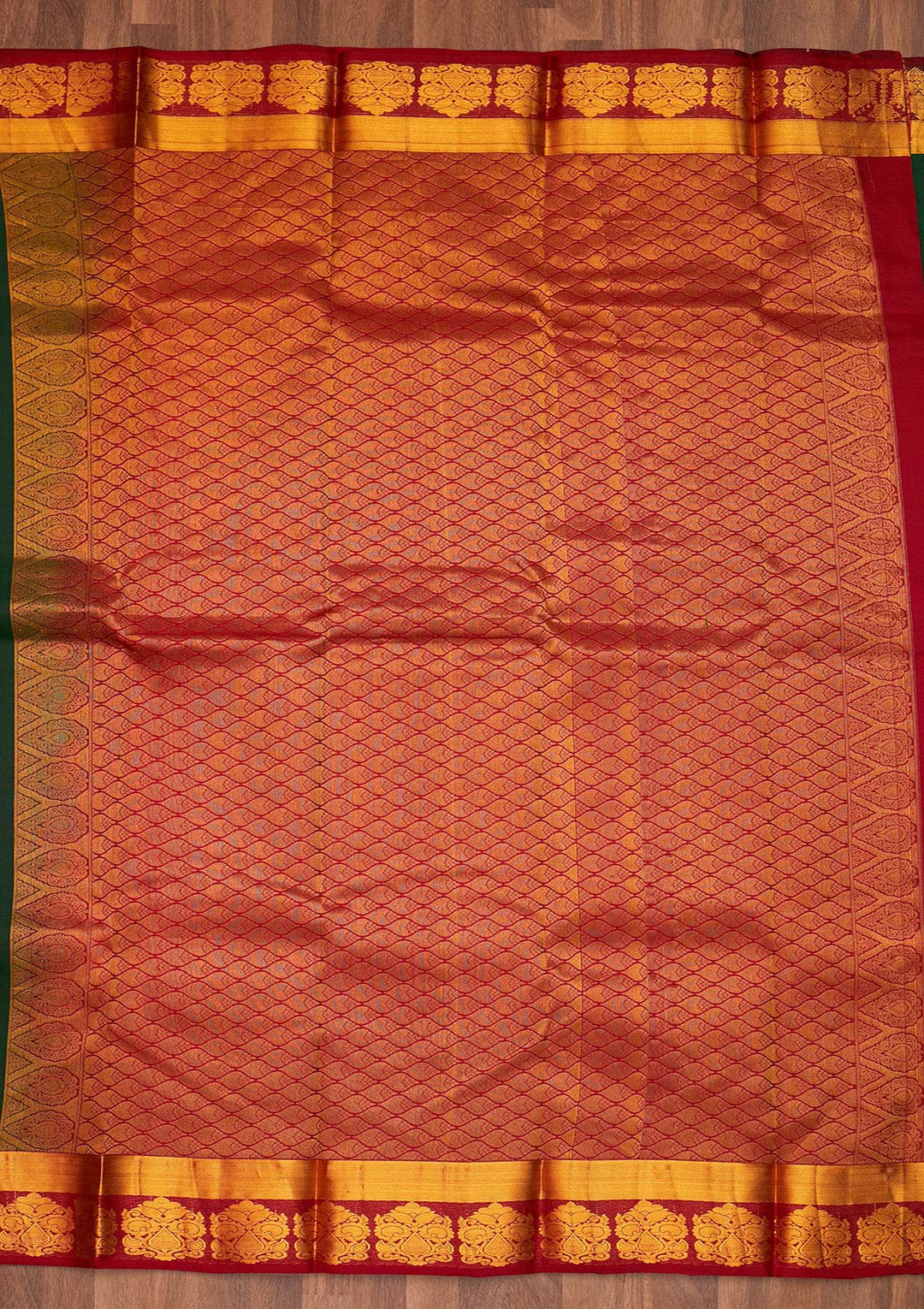 Bottle Green Zariwork Pure Silk Saree - Koskii