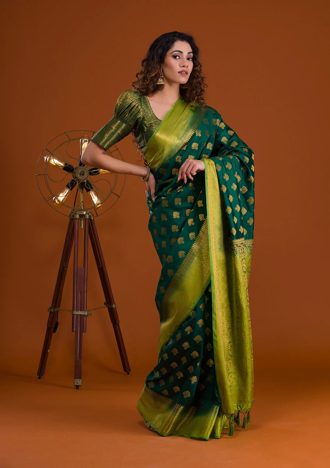 Bottle Green Zariwork Banarasi Saree-Koskii