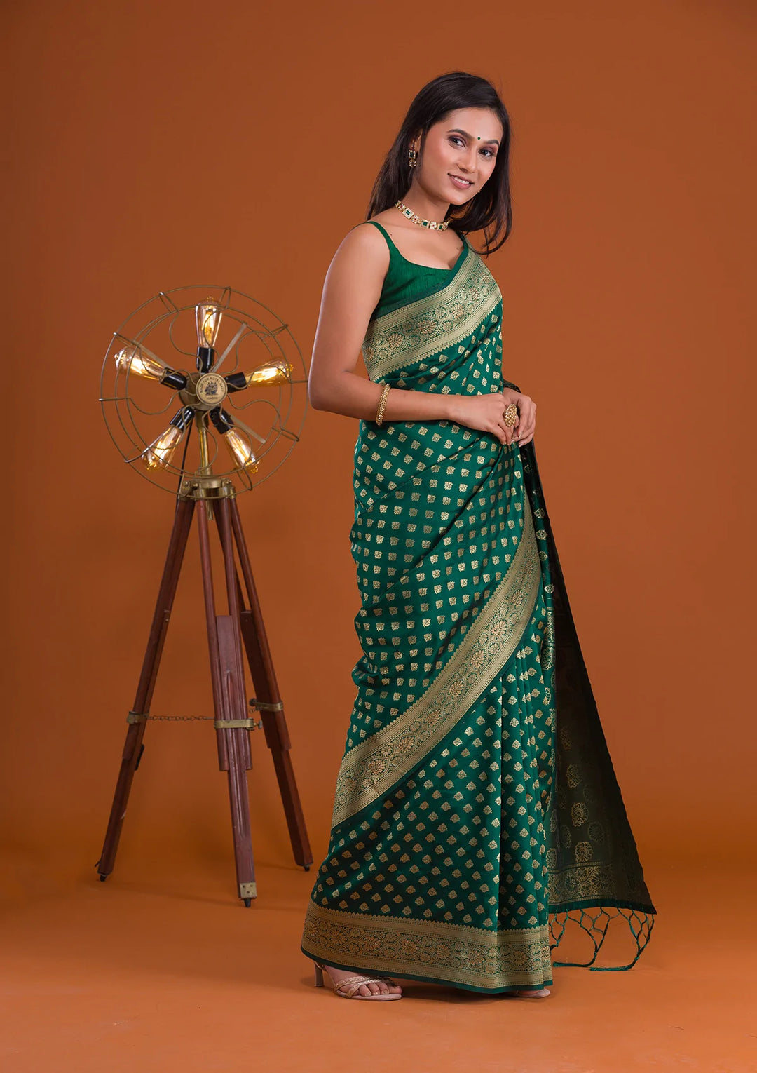 Bottle Green Zariwork Raw-Silk Saree-Koskii