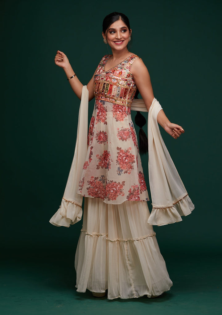 Cream Threadwork Georgette Designer Salwar Suit - Koskii