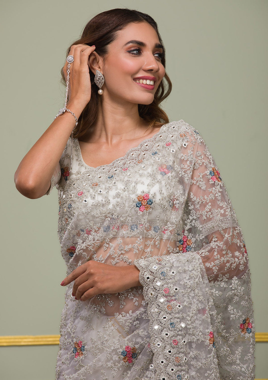 Cream Threadwork Net Saree-Koskii