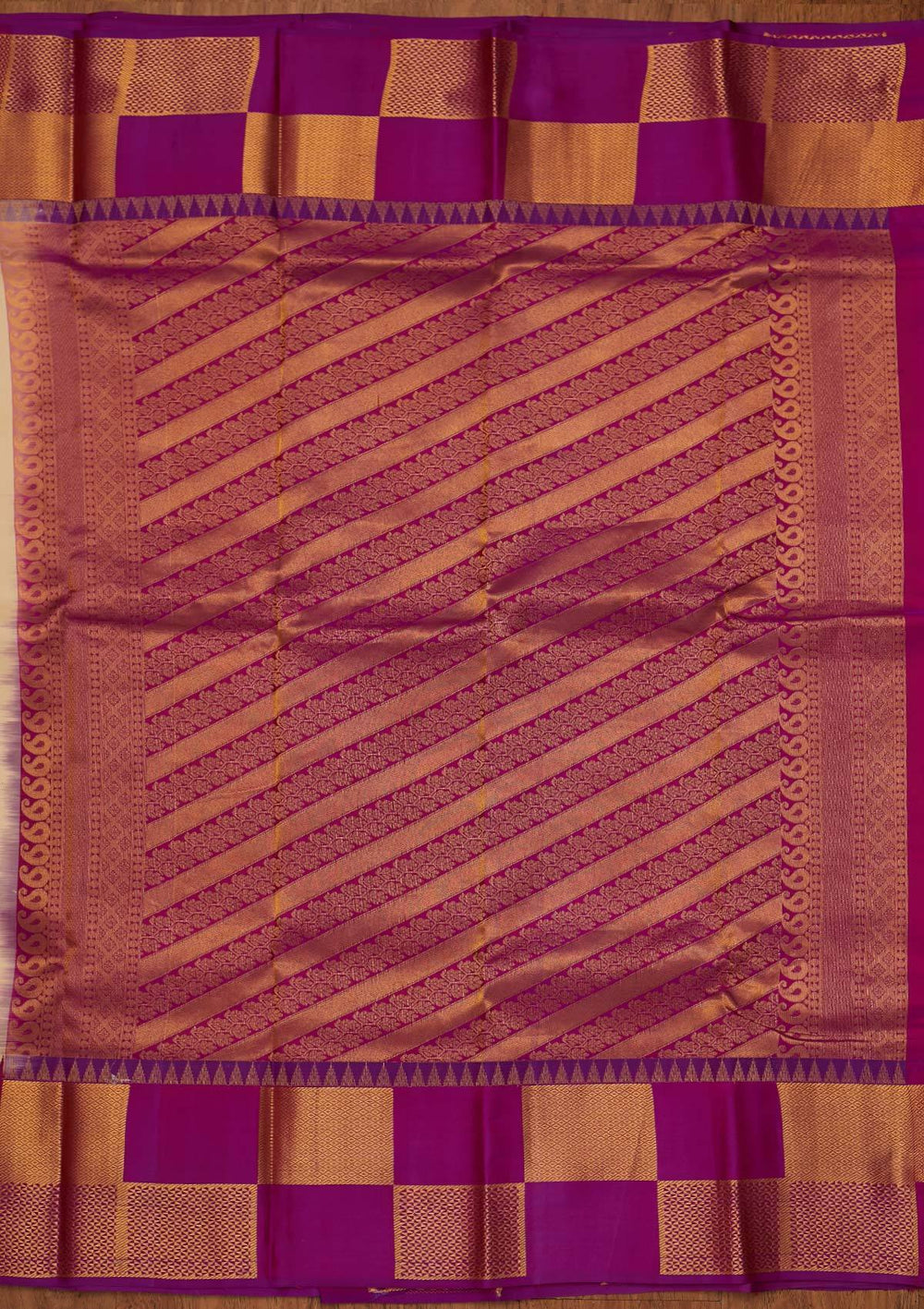 Cream Zariwork Pure Silk Designer Saree - koskii