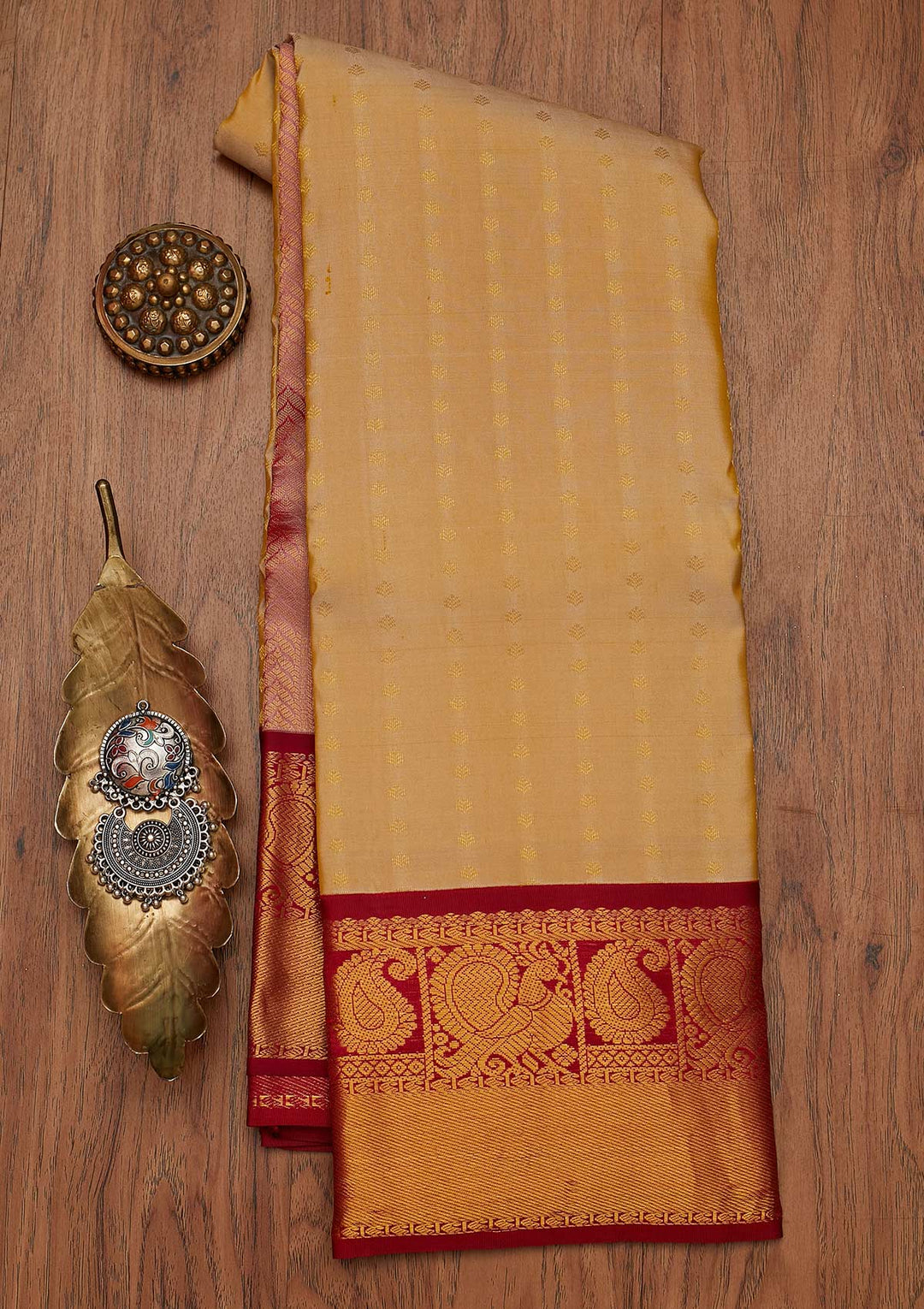 Cream Zariwork Pure Silk Designer Saree - koskii
