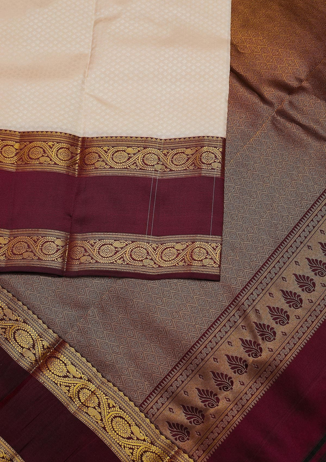 Cream Zariwork Pure Silk Designer Unstitched Saree - Koskii