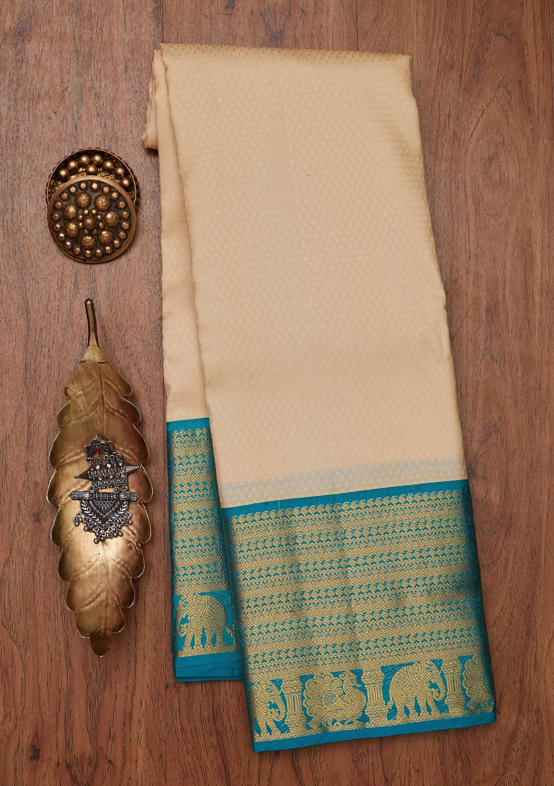 Cream Zariwork Pure Silk Designer Unstitched Saree - Koskii