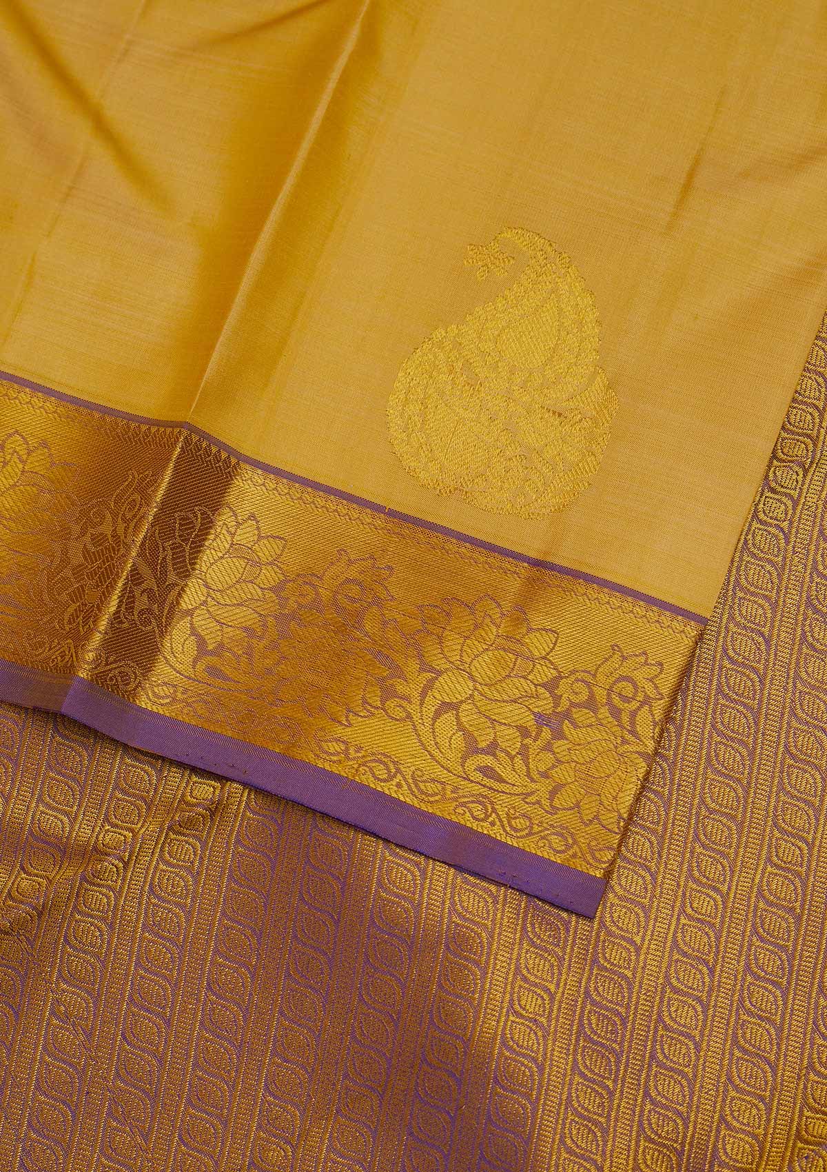 Cream Zariwork Pure Silk Designer Saree - Koskii