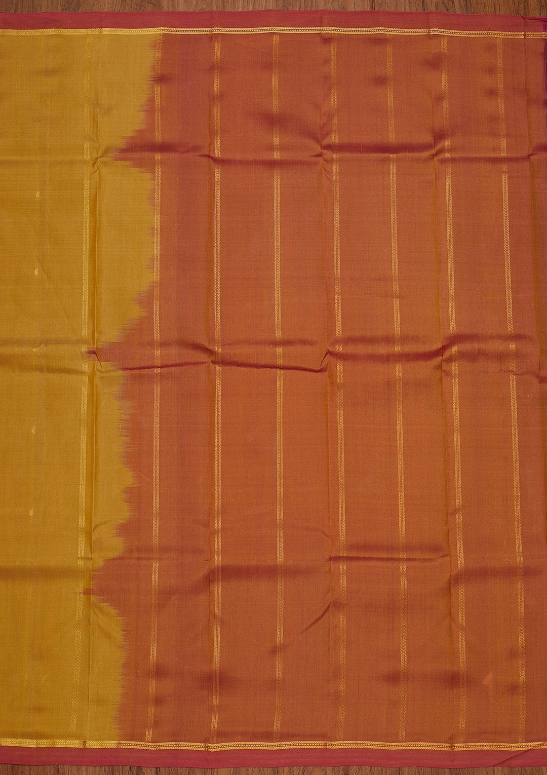 Gold Zariwork Pure Silk Designer Saree - koskii