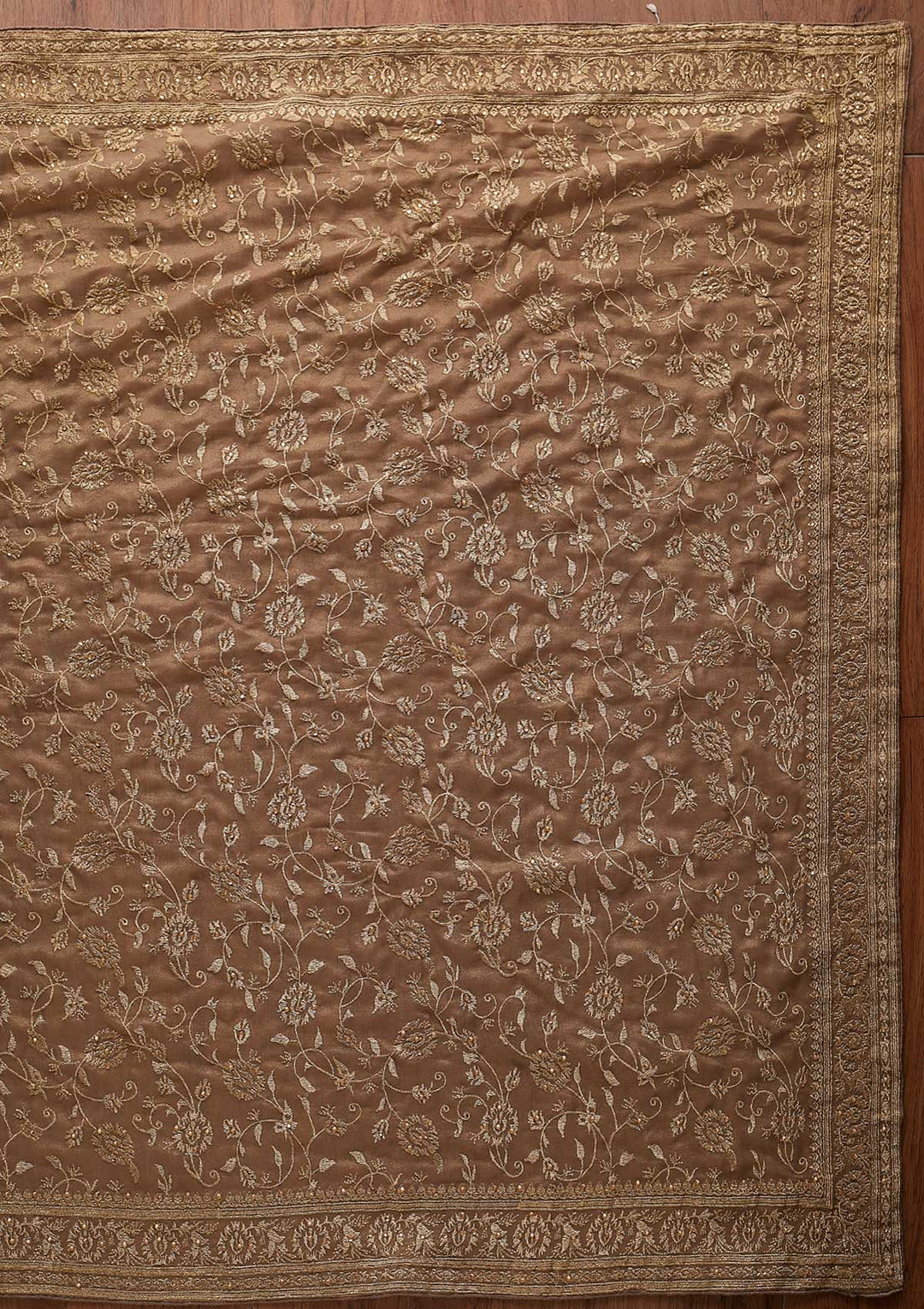 Gold Zariwork Shimmer Designer Saree - koskii
