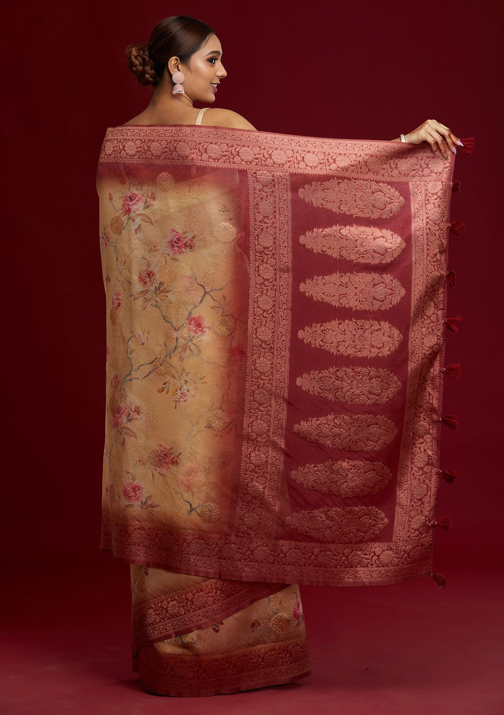 Gold Zariwork Taffeta Silk Saree - Koskii