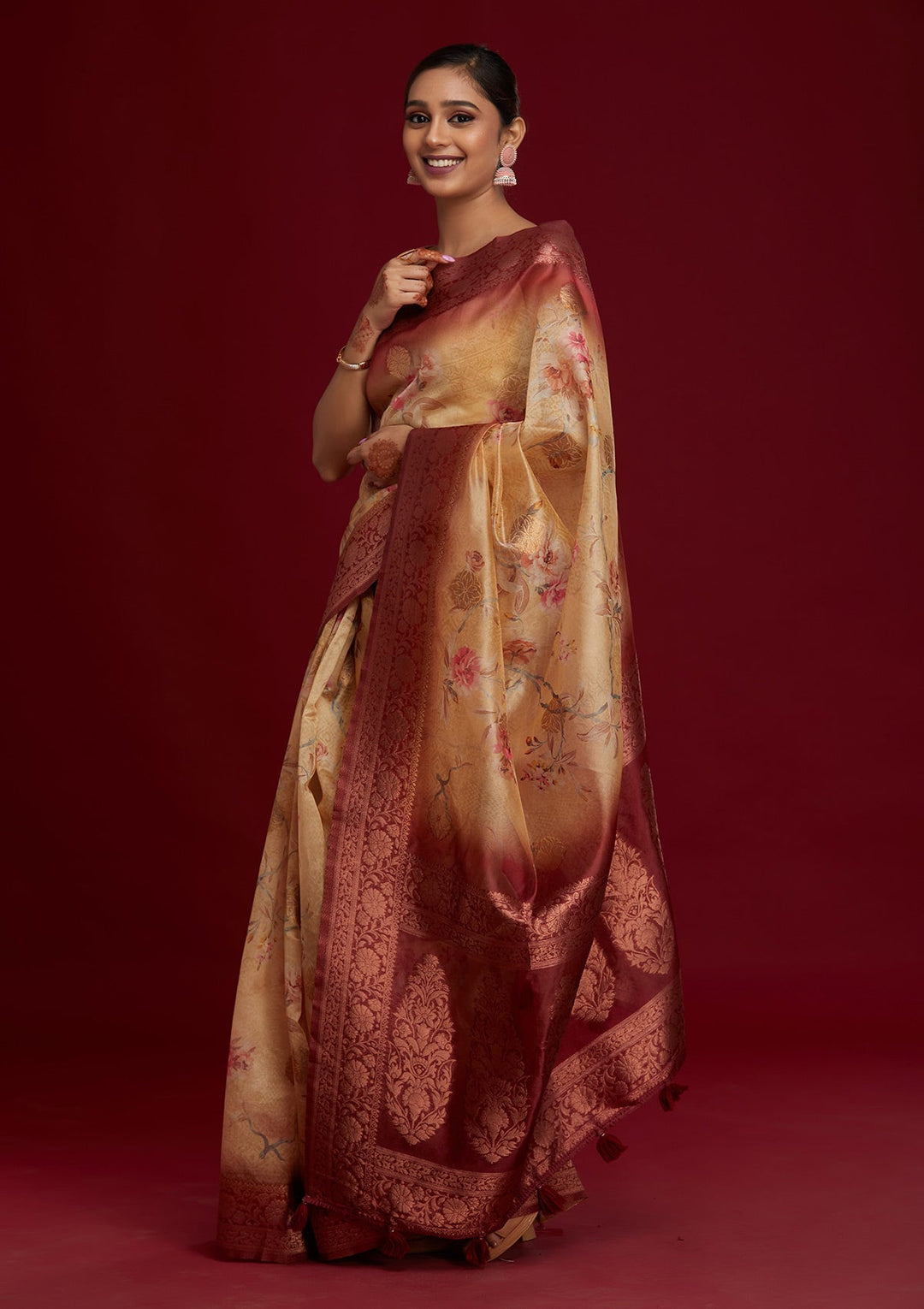 Gold Zariwork Taffeta Silk Saree - Koskii