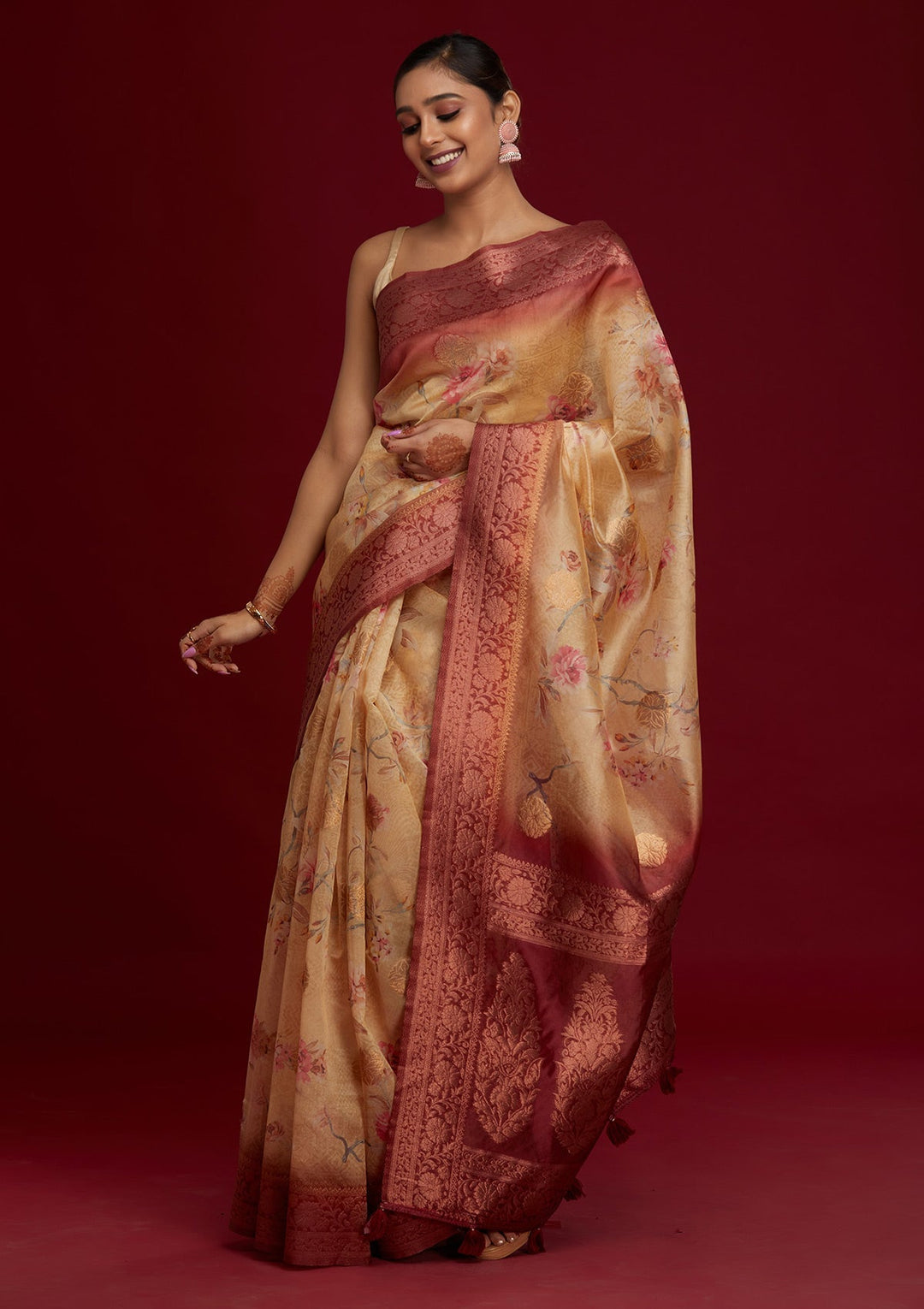Gold Zariwork Taffeta Silk Saree - Koskii
