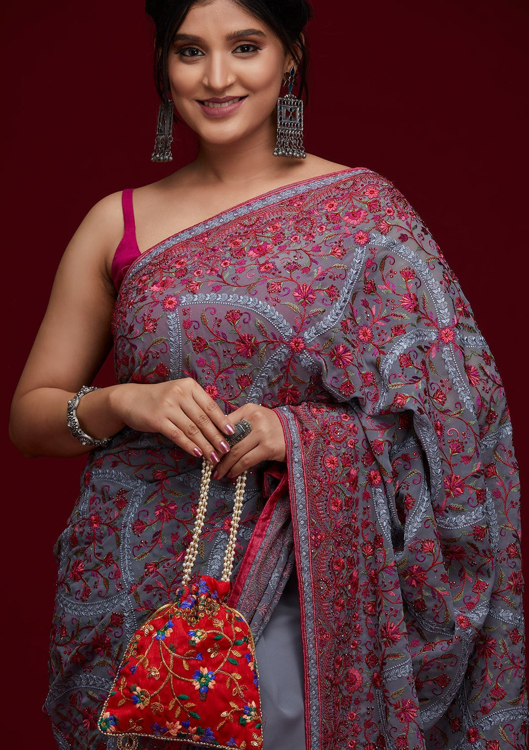 Grey Threadwork Georgette Saree - Koskii
