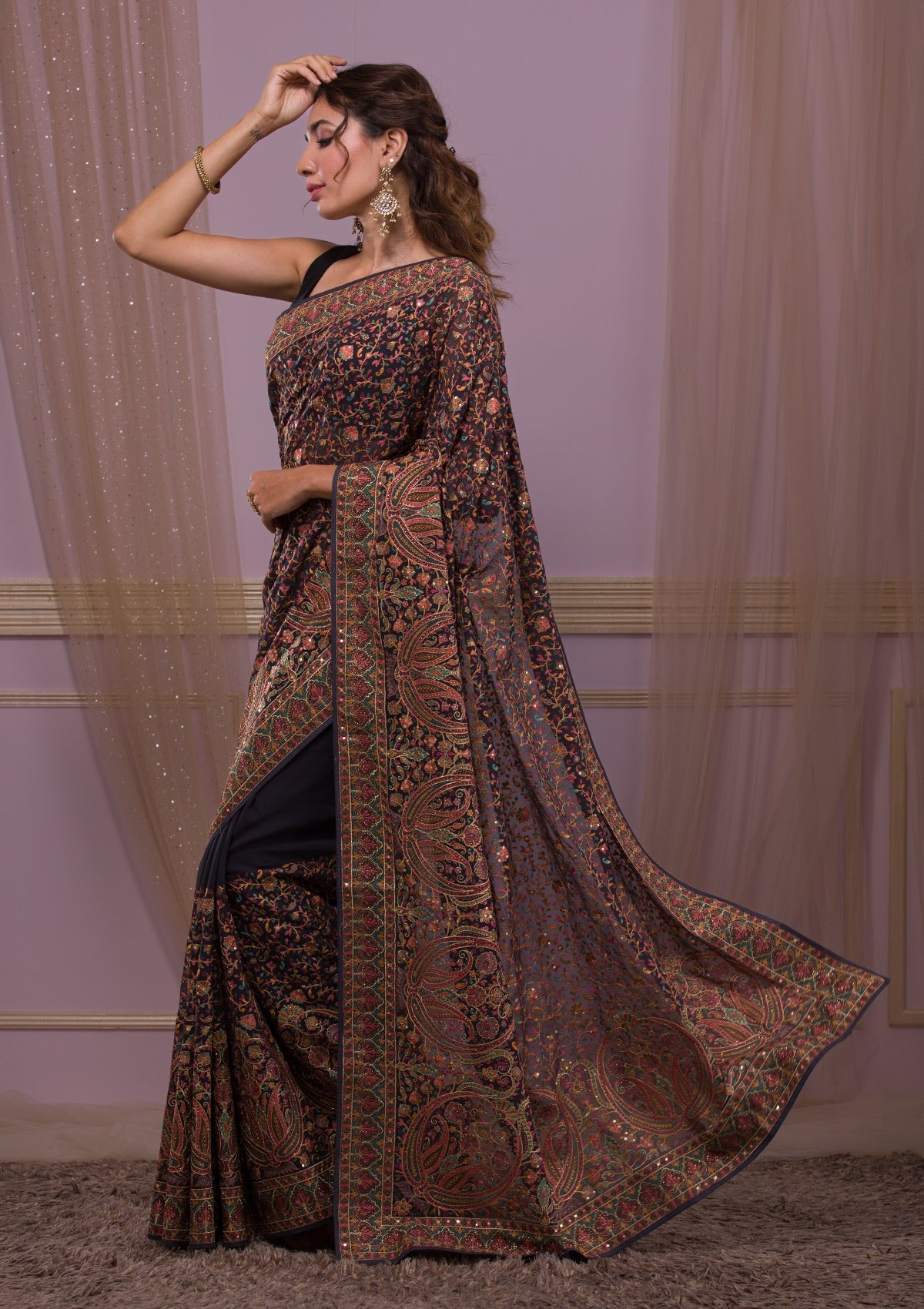 Grey Threadwork Georgette Saree-Koskii