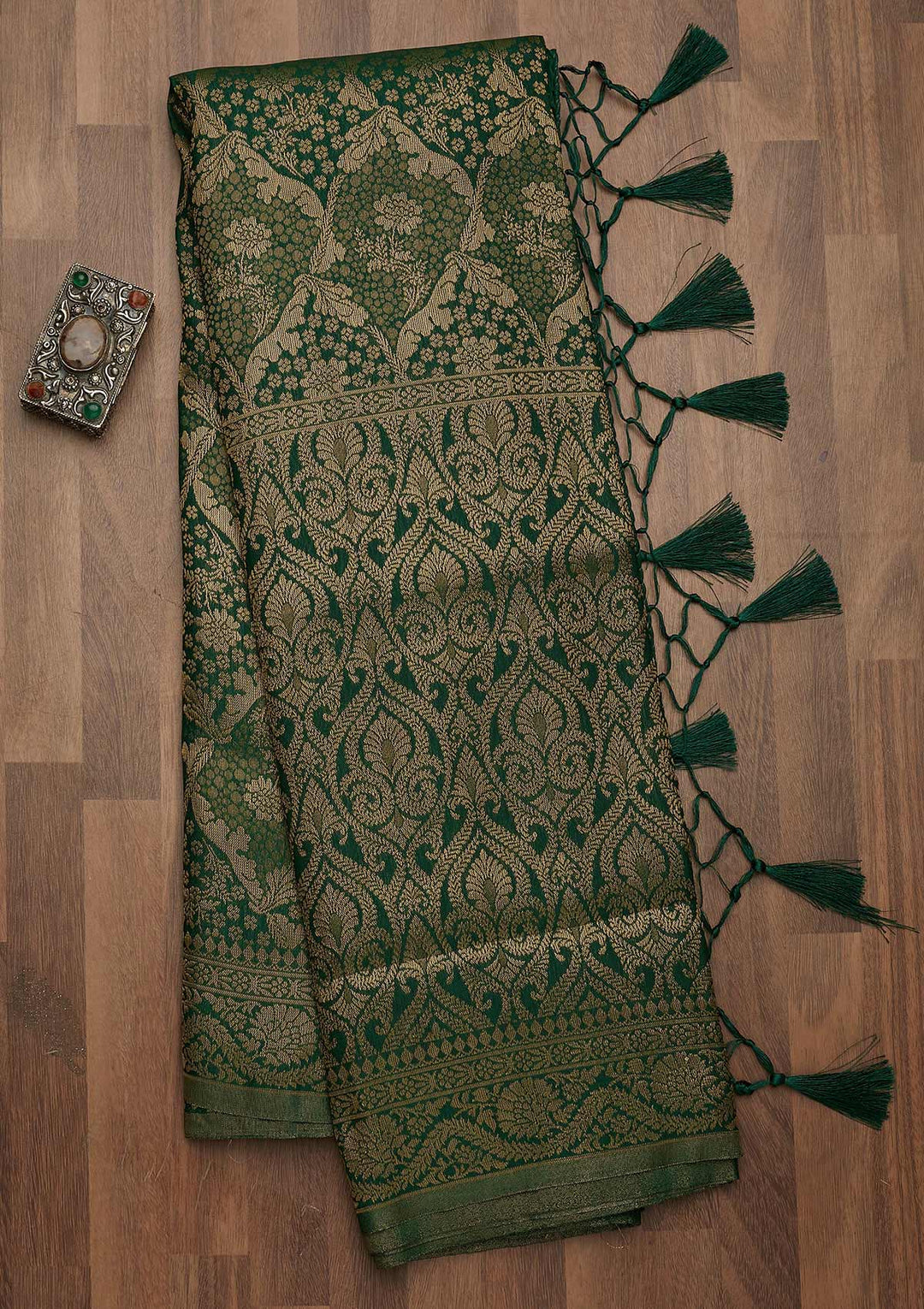 Leaf Green Zariwork Art Silk Saree-Koskii