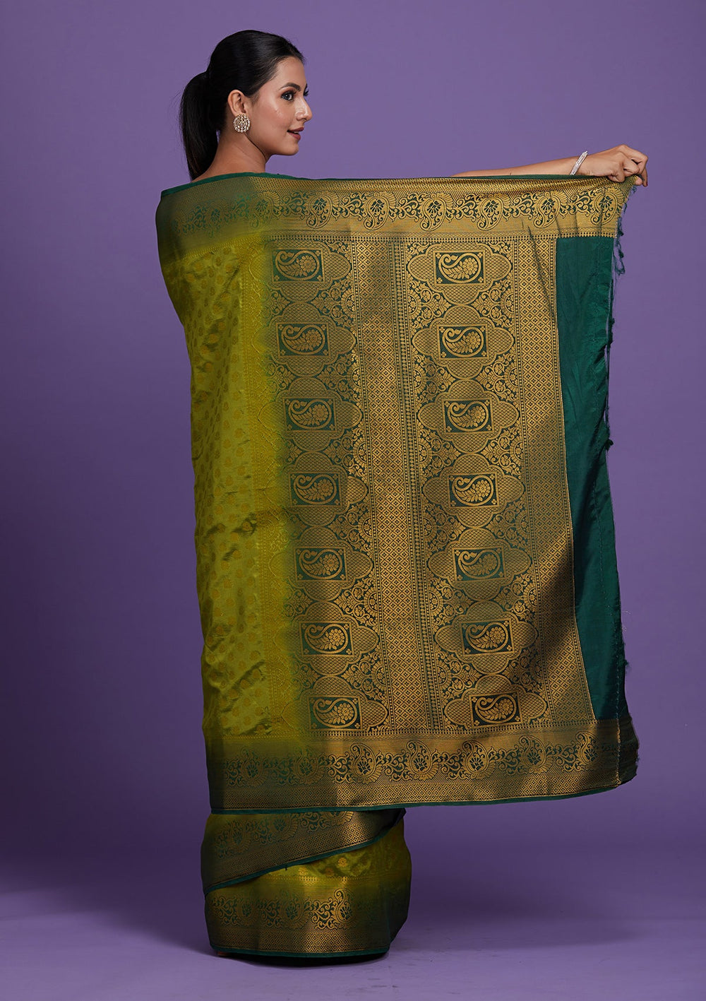 Leaf Green Zariwork Art Silk Saree-Koskii