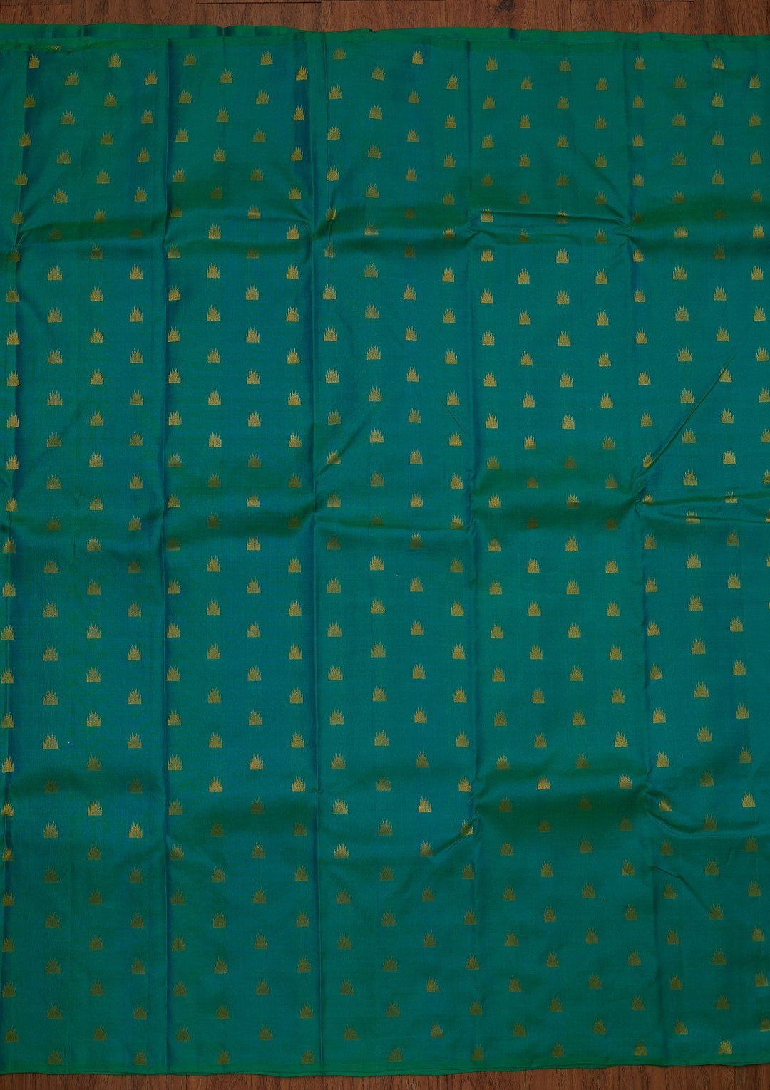 Leaf Green Zariwork Pure Silk Designer Saree - koskii