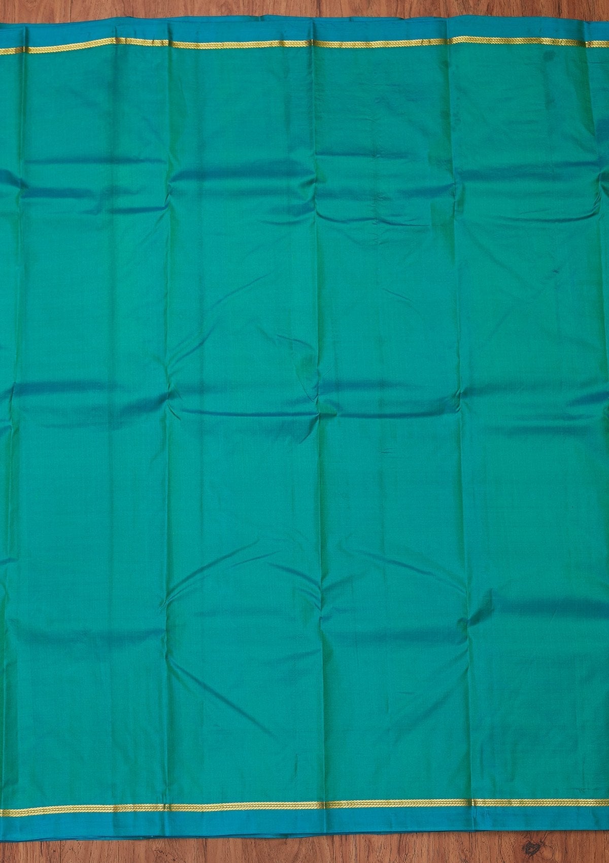 Leaf Green Zariwork Pure Silk Designer Unstitched Saree - Koskii